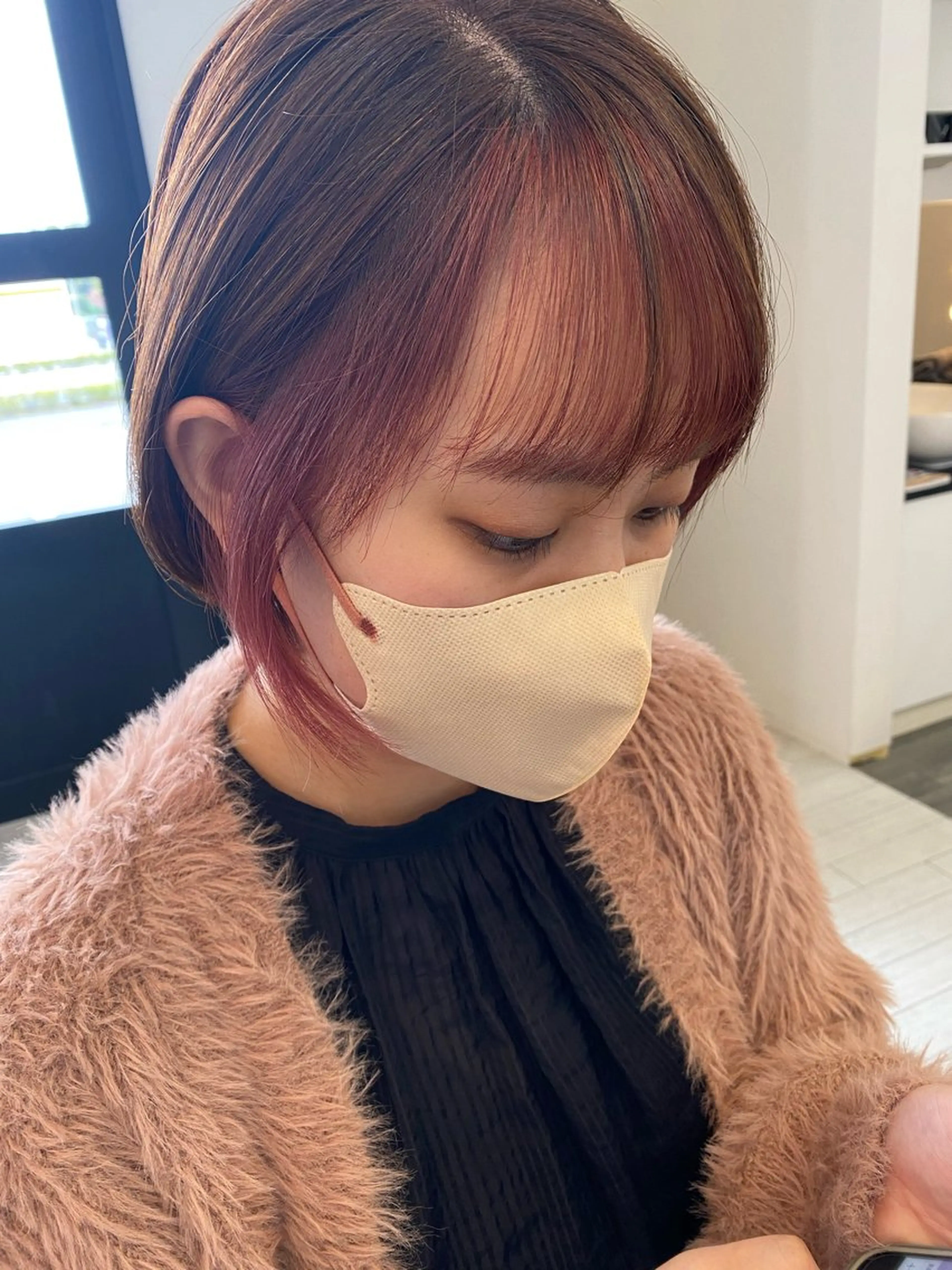 ショート カラー カット ヘアカラー トリートメント 遠藤 愛莉のヘアスタイル