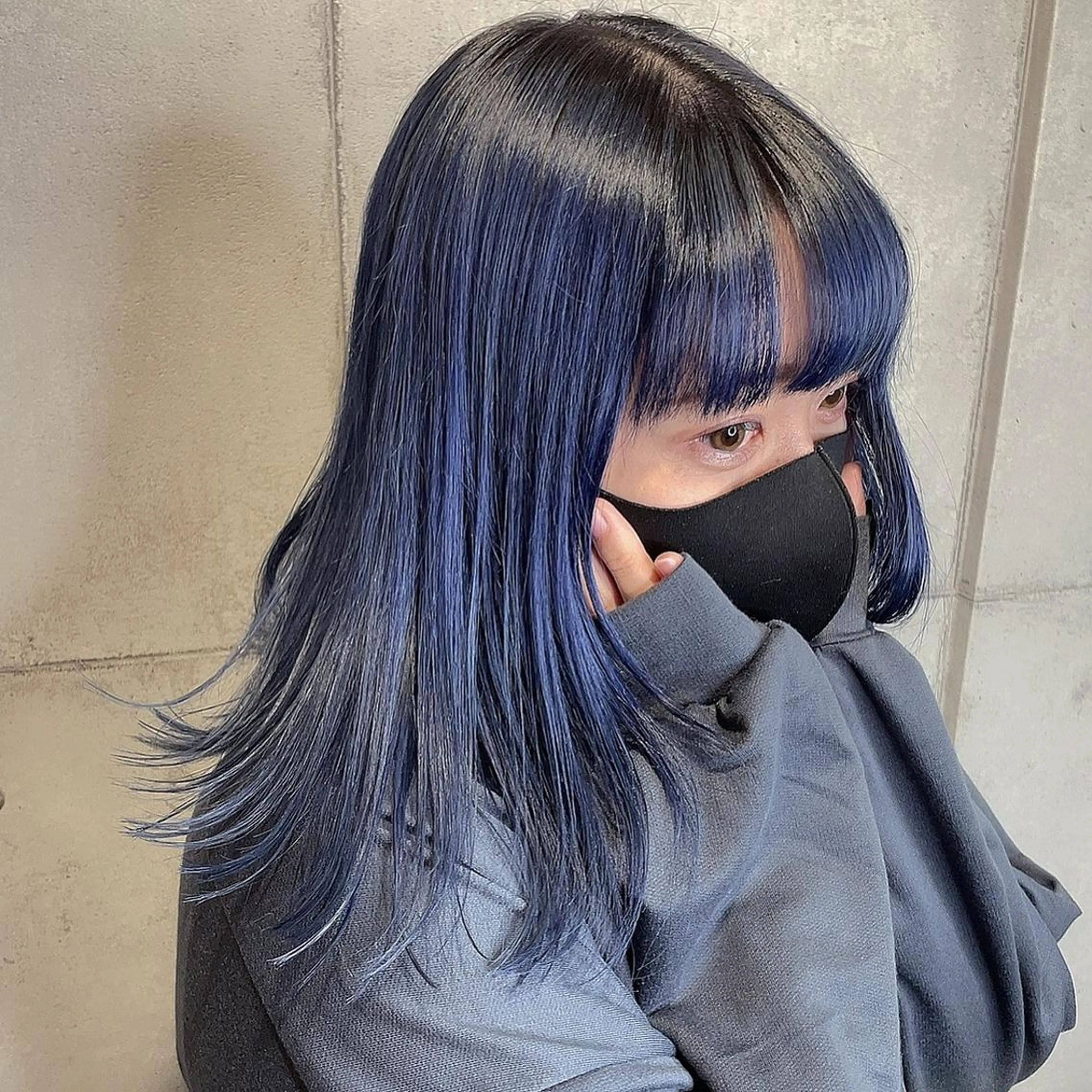 カラー ブルーカラー ネイビーカラー ヘアカラー トリートメント オオカワユウキ 🎀newi池袋のヘアスタイル