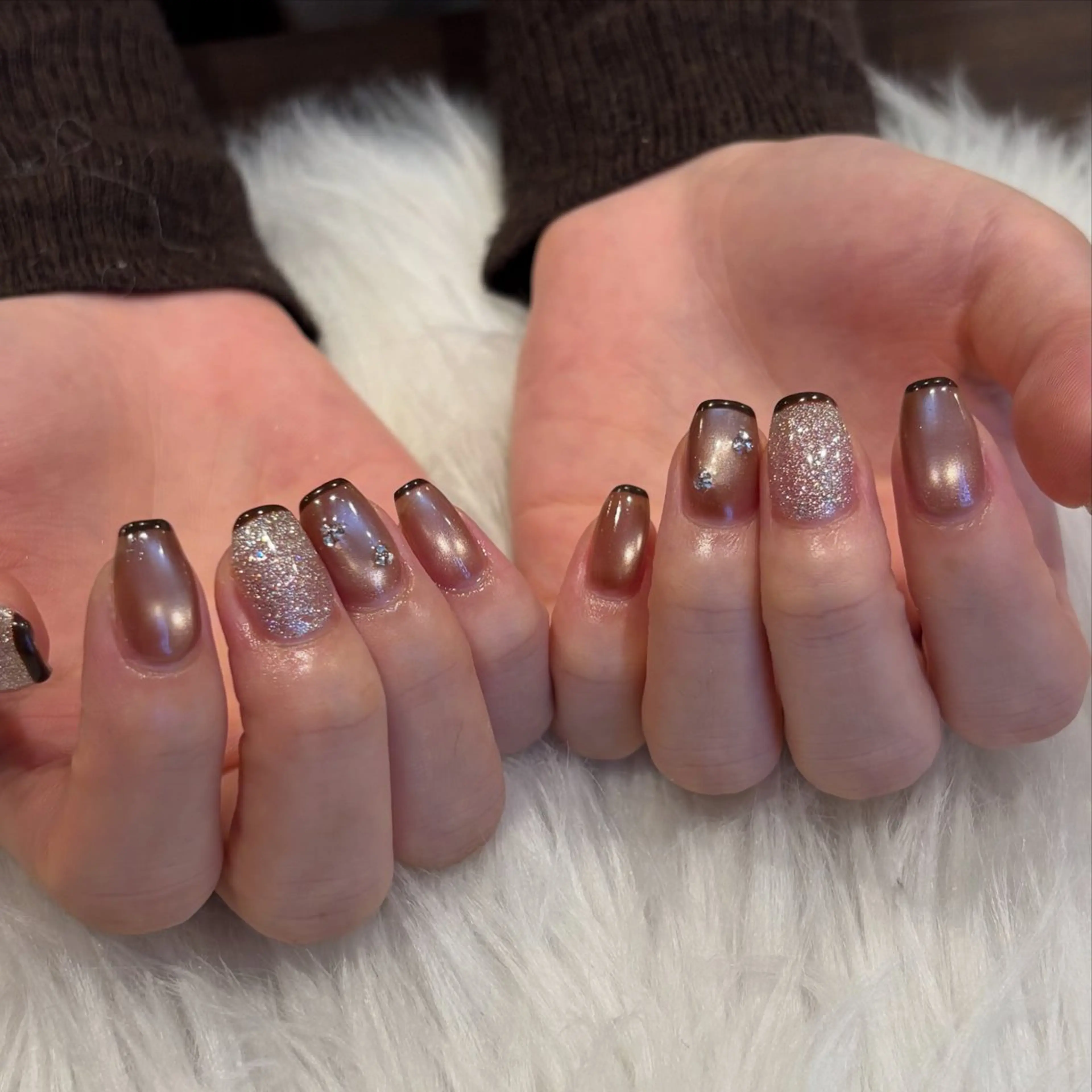 ネイル フラッシュネイル 氷ネイル・うるうるネイル キラキラネイル マグネットネイル ハンドネイル Nobody_ Reikaのネイルデザイン