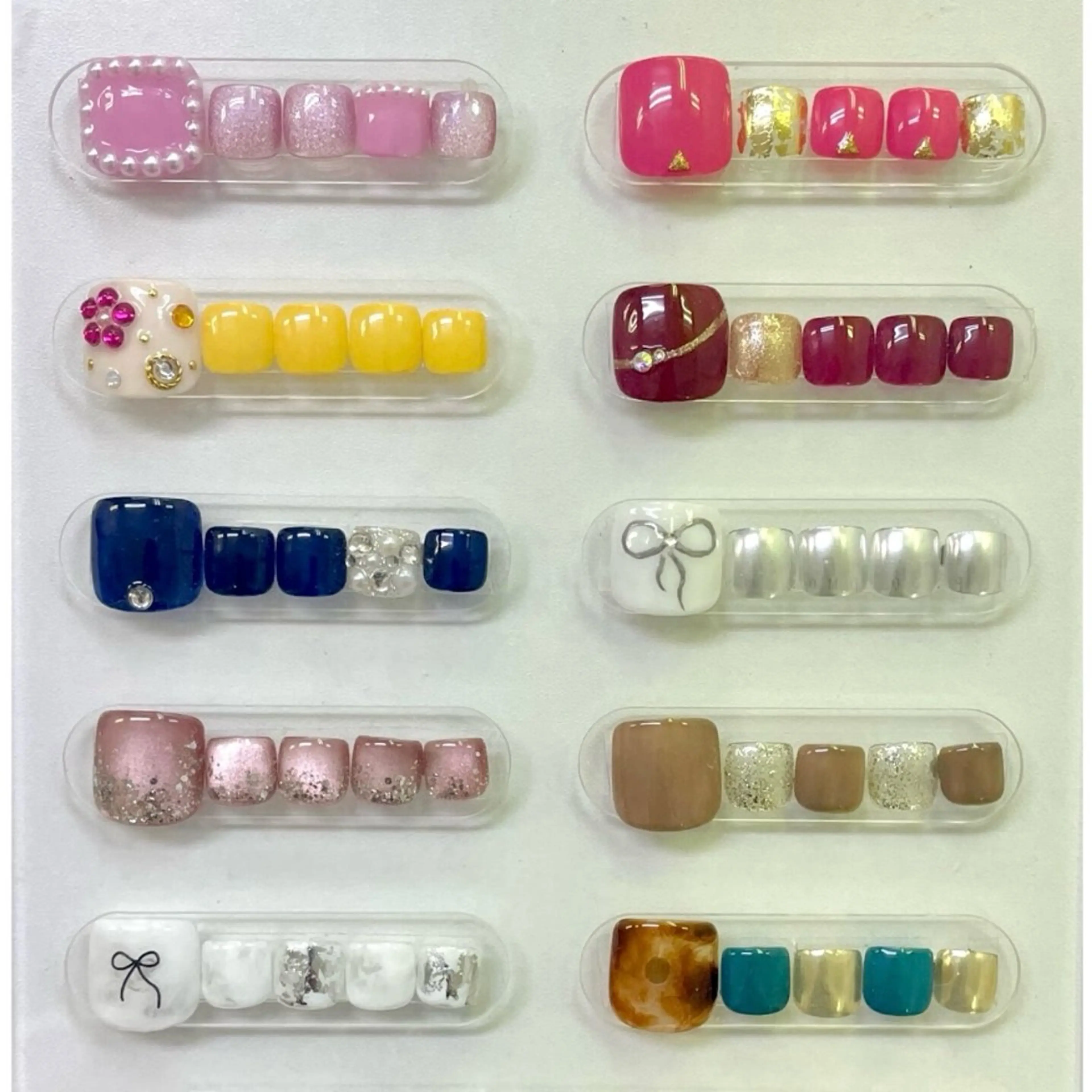 ネイル アートネイル フットネイル シンプルネイル Nail salon のらねこ所属・友井川 綾華のネイルデザイン