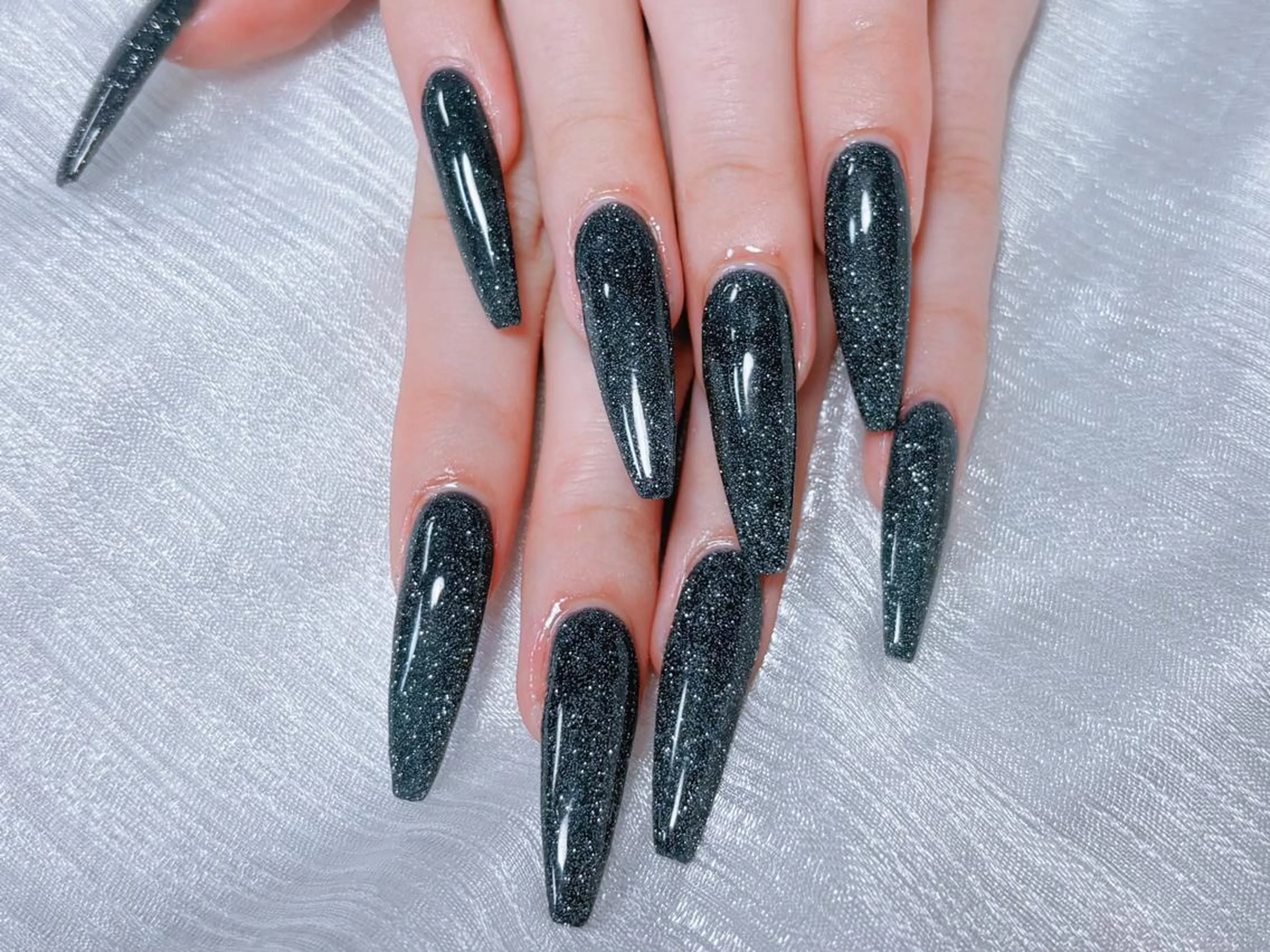 ネイル ハンドネイル 🍒小松 優香🍒のネイルデザイン