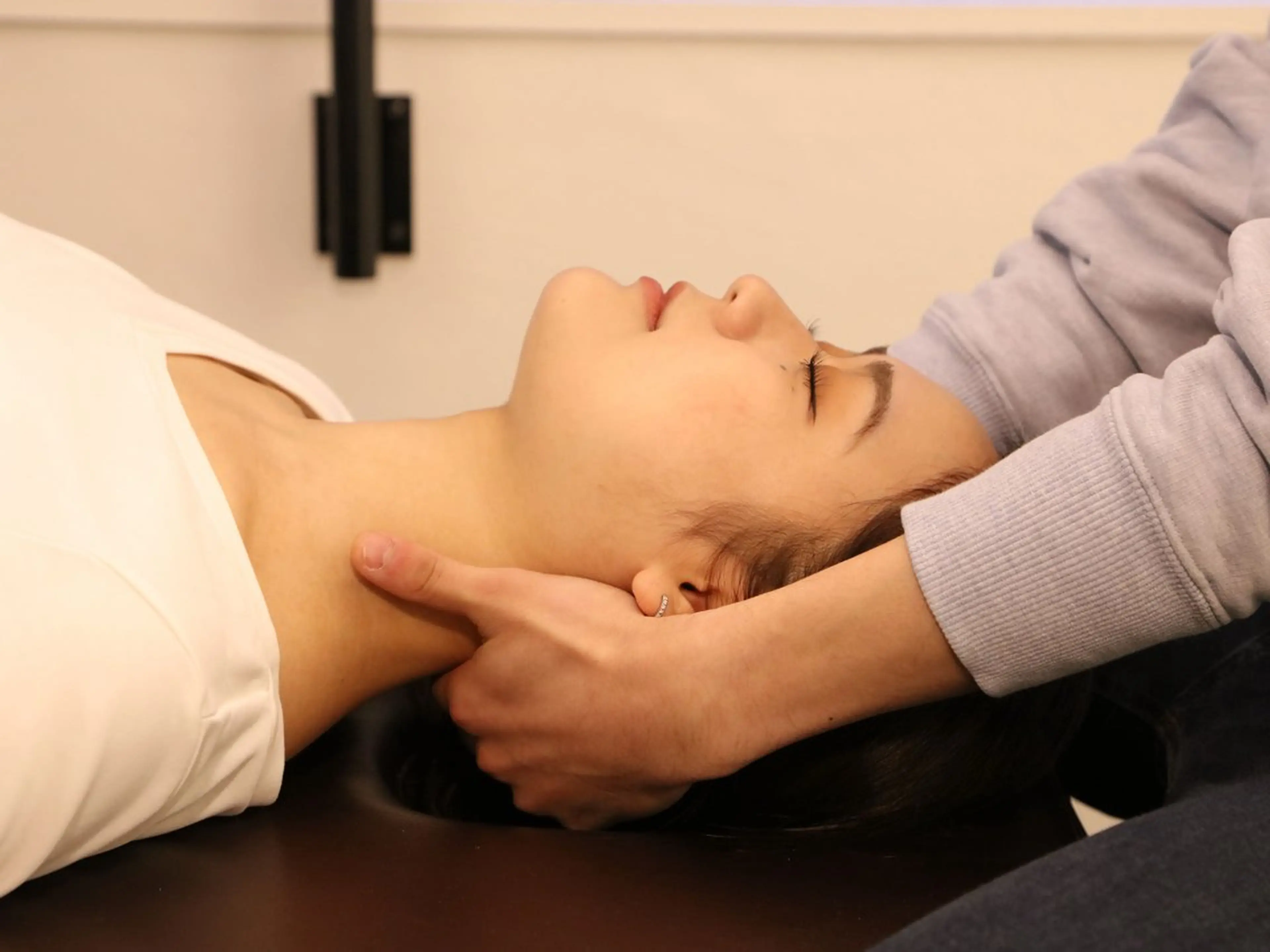 小顔矯正《むくみ・左右差・たるみ改善》の写真