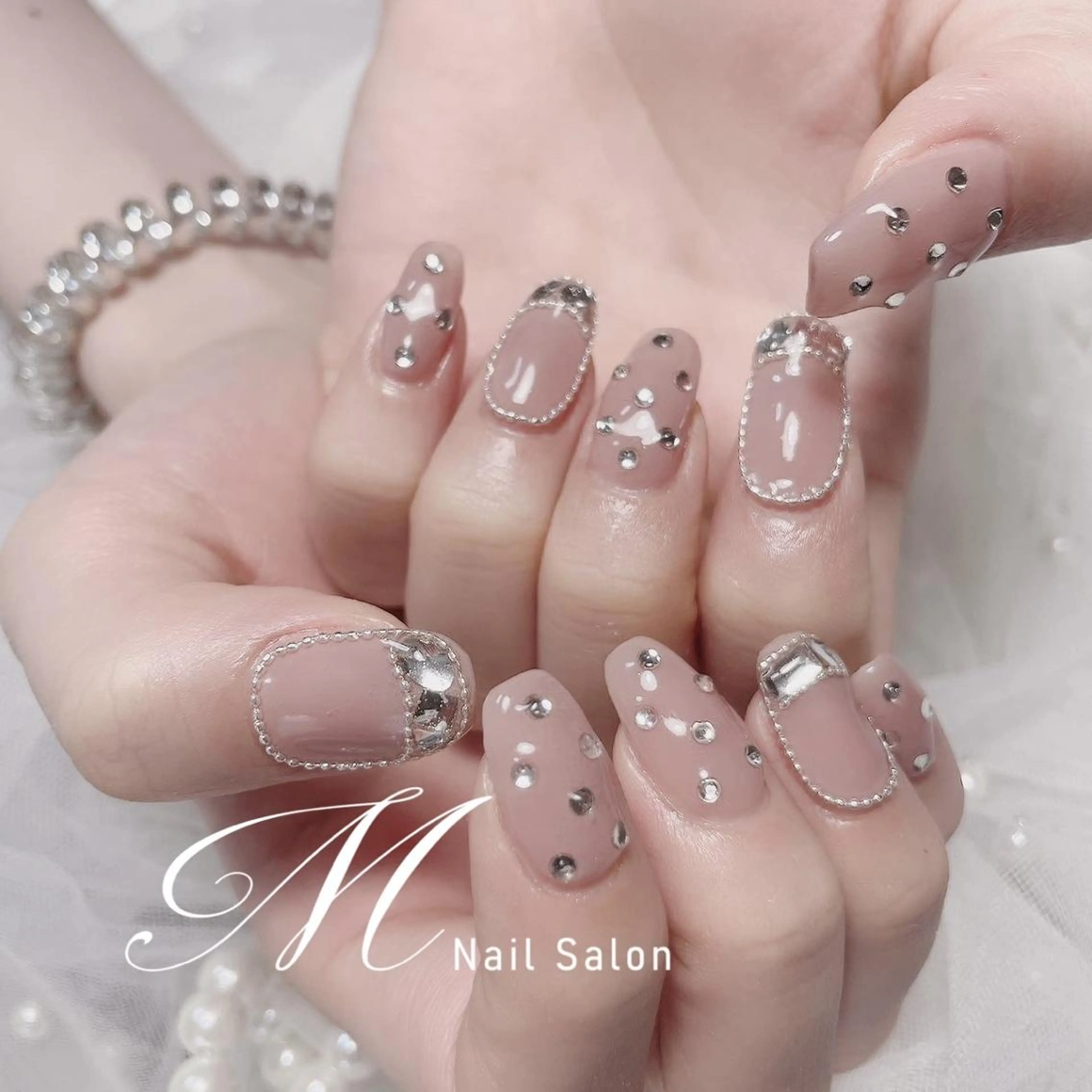 ネイル ハンドネイル トレンド・ワンホン風 パラジェル取扱🪽ゴのネイルデザイン