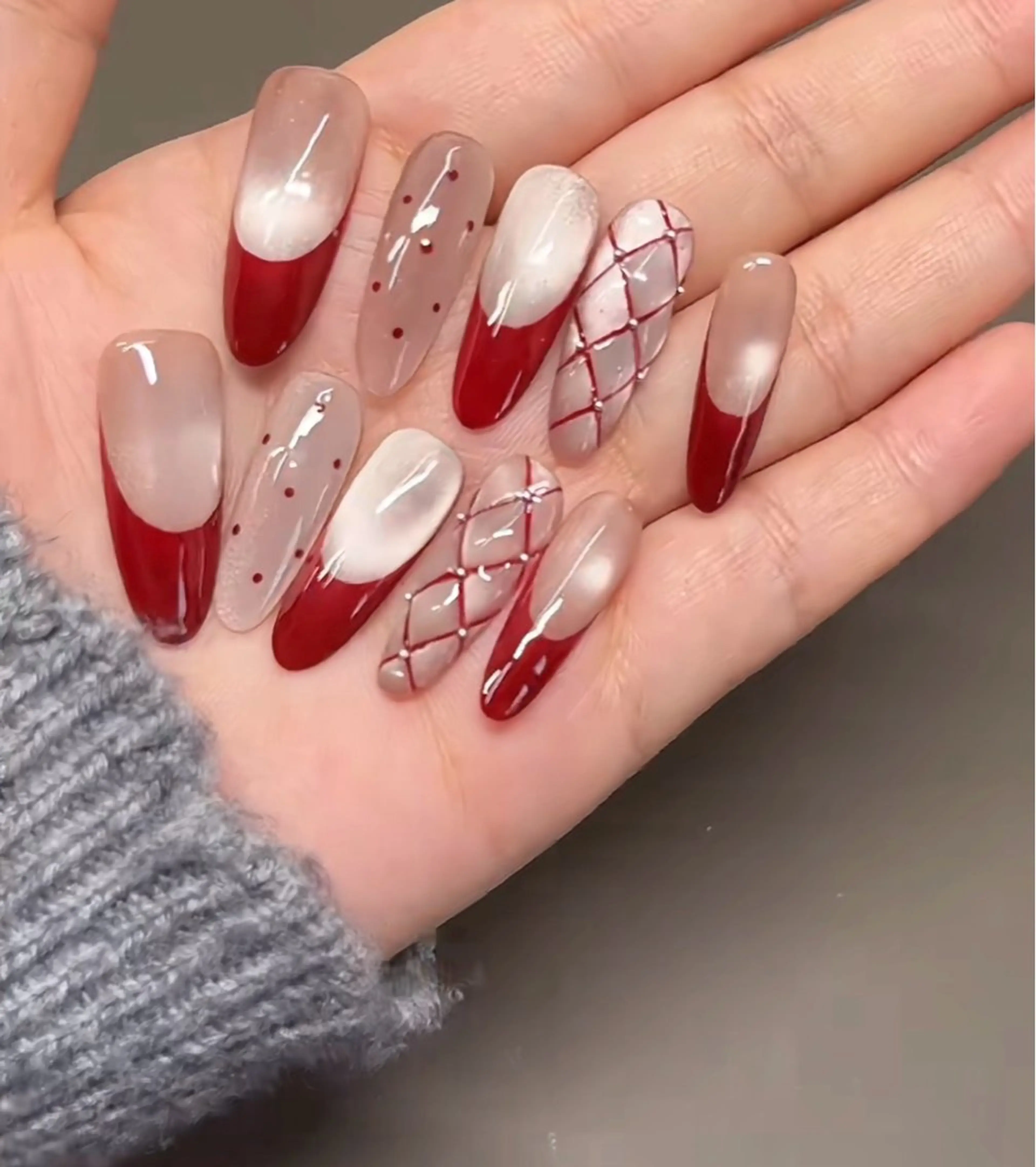 ネイル ETELUNA Nail 銀座店【パラジェル/フィルイン/チップスカルプ/マグネット/ニュアンス】所属・周 テイのネイルデザイン