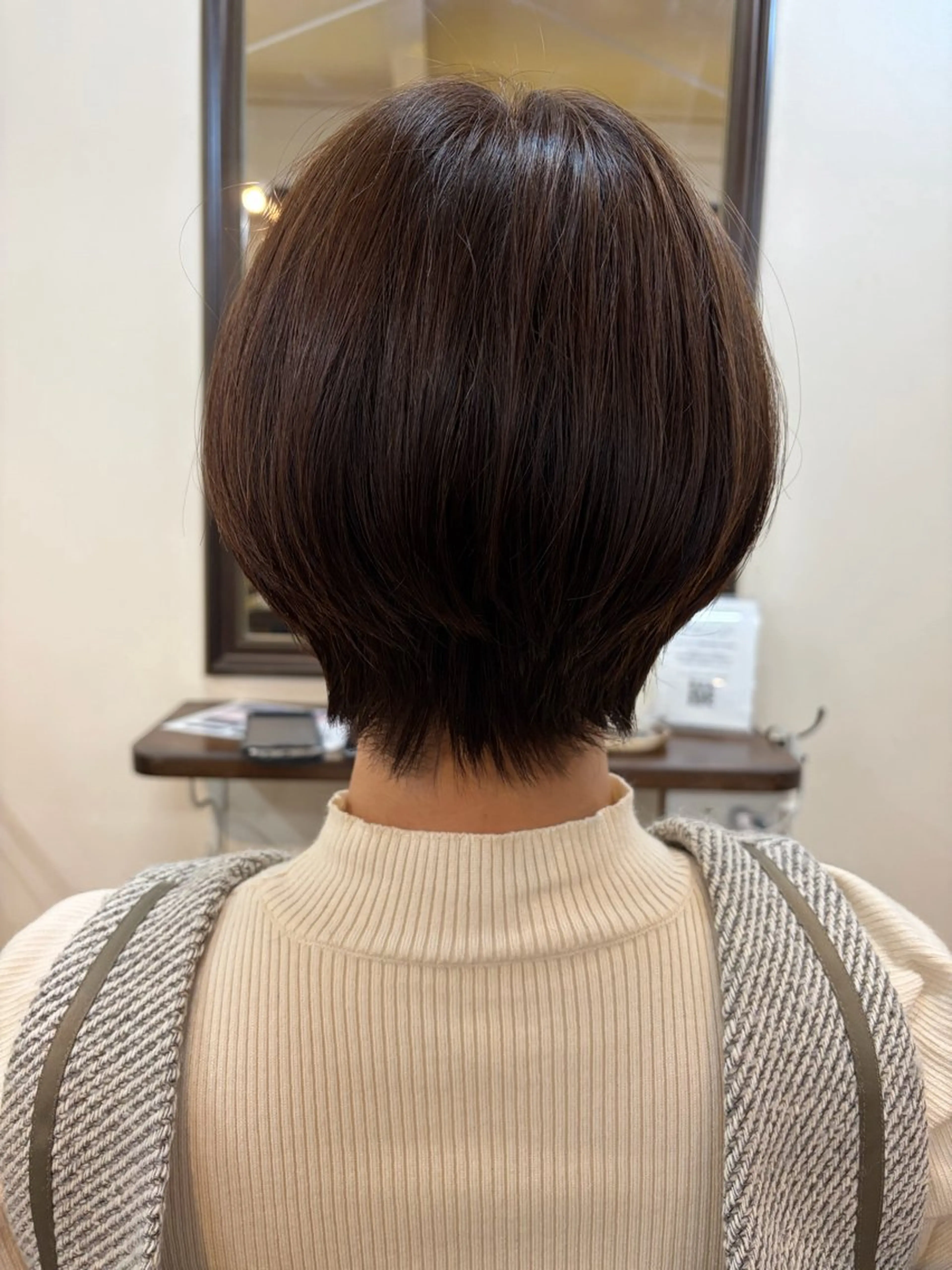 ショート カラー canonart上田 里恵のヘアスタイル