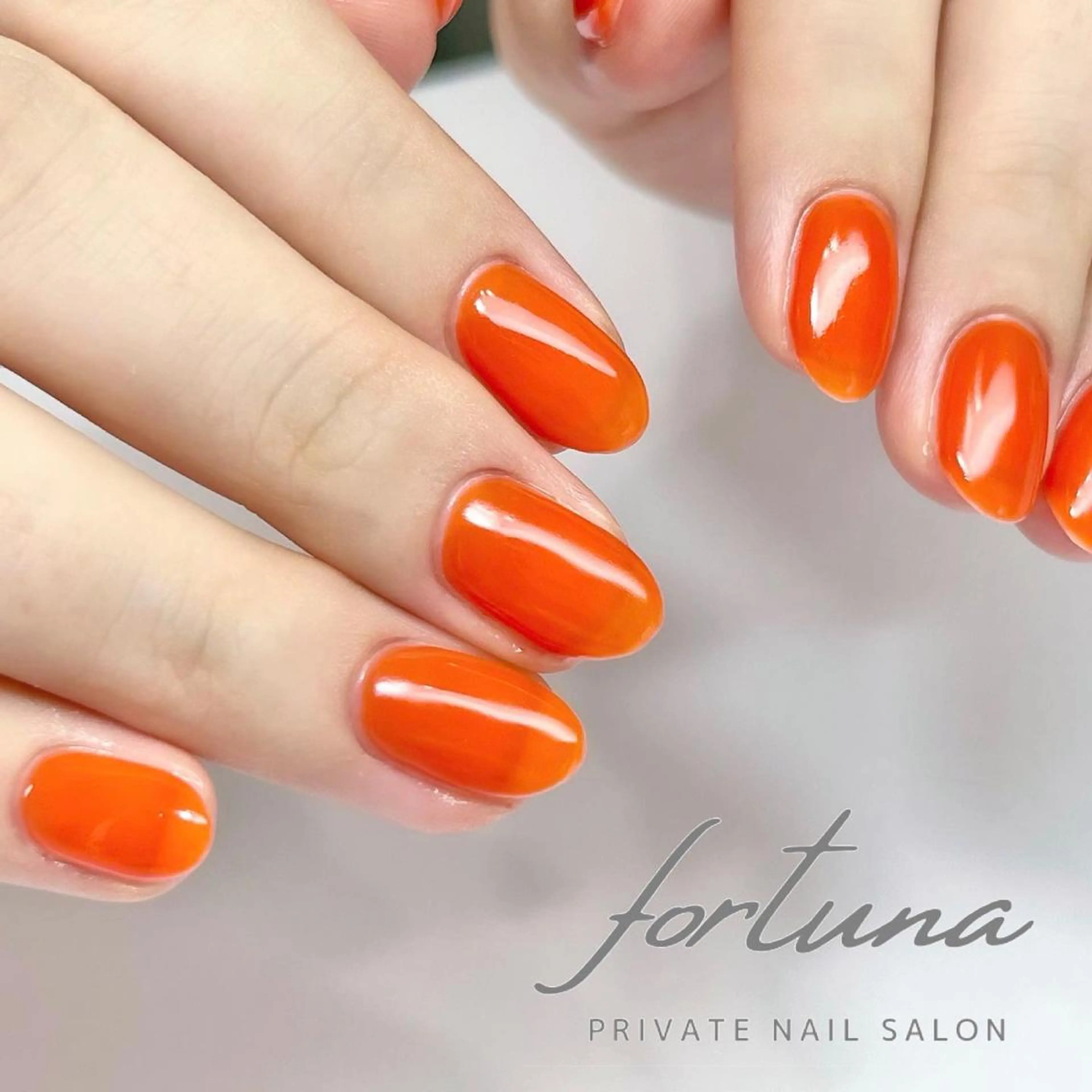 ネイル ワンカラーネイル オレンジ シンプルネイル ハンドネイル fortuna 武藤裕美のネイルデザイン