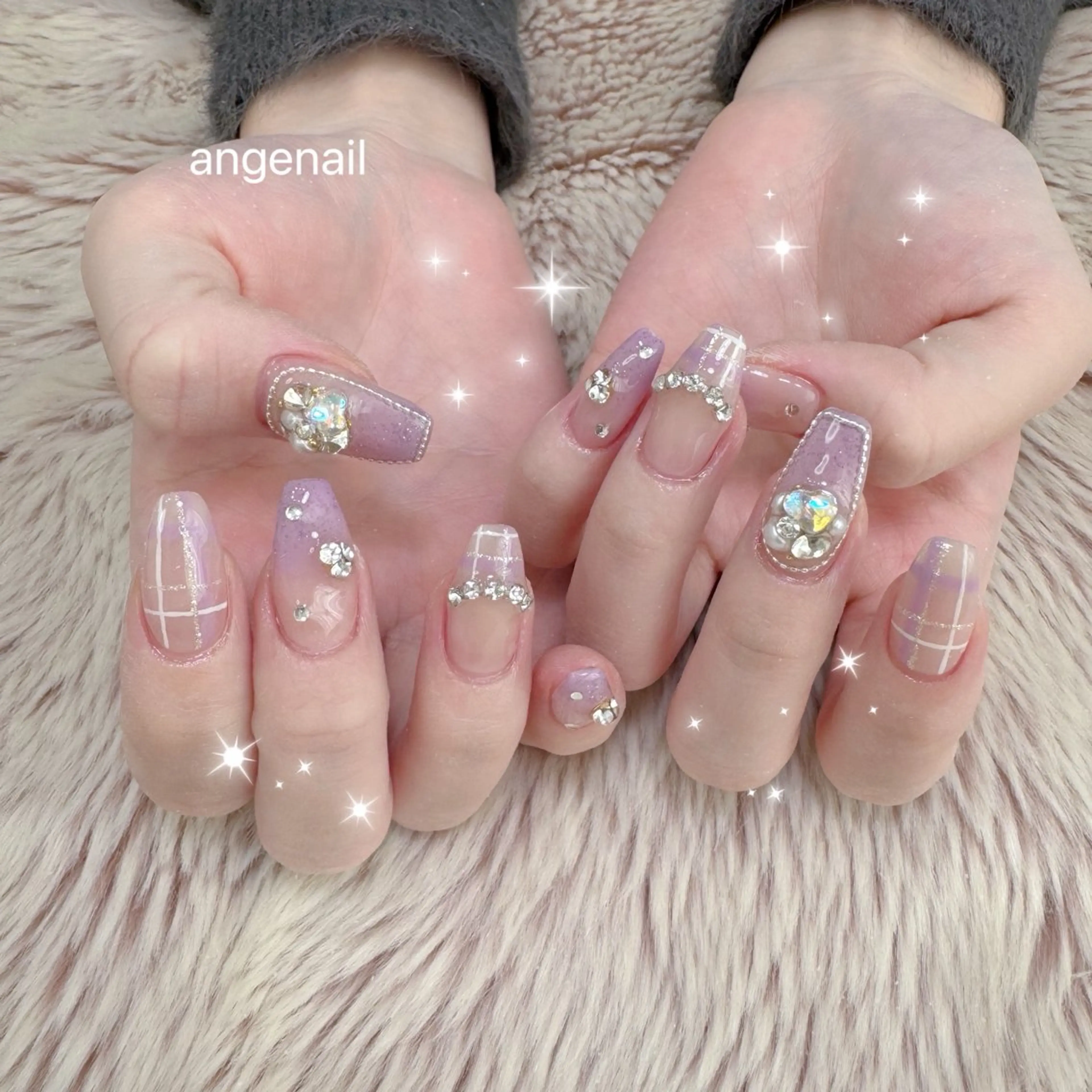 ネイル ハンドネイル オーナーネイリスト MAKIのネイルデザイン