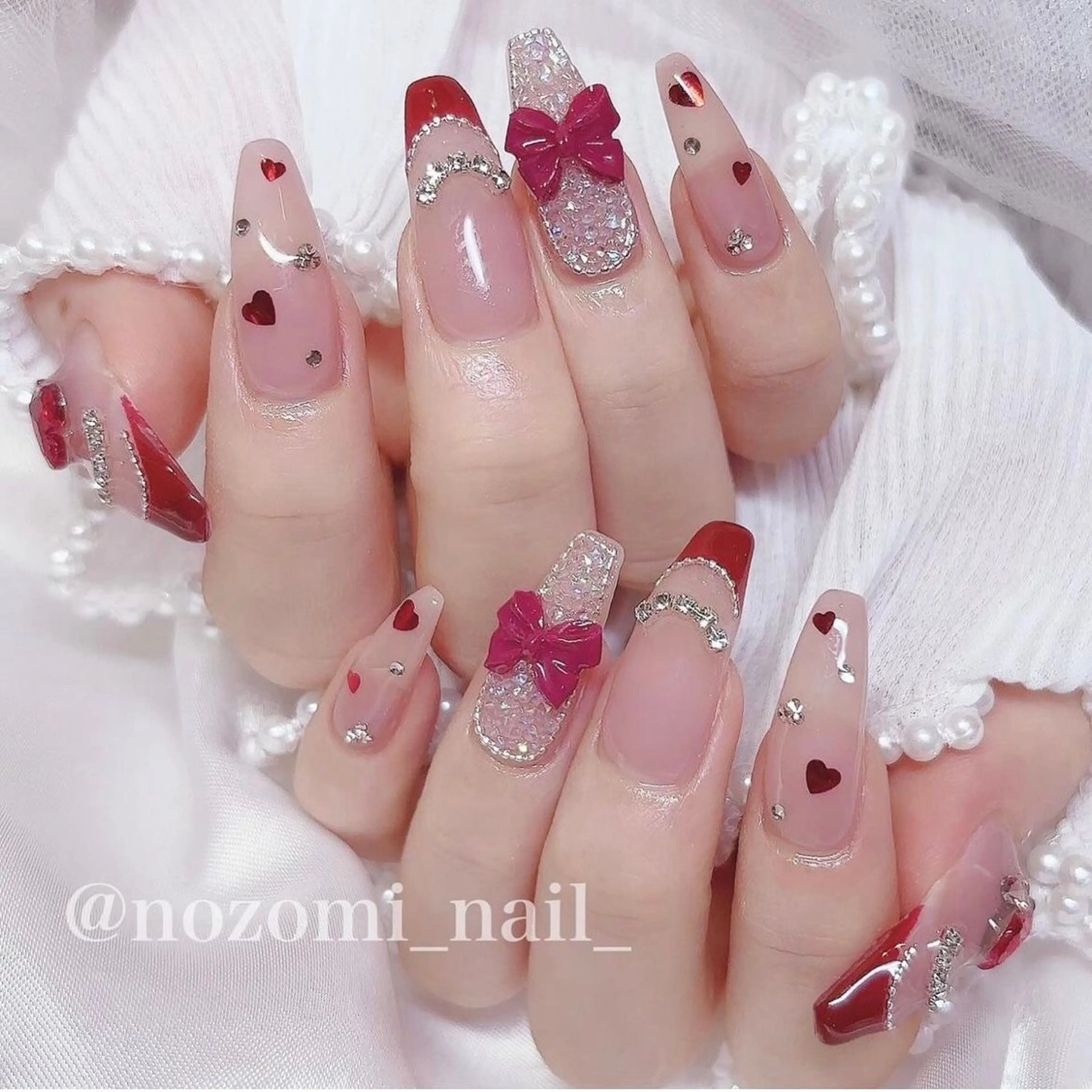 ネイル グラデーション ラメ(グリッター) マグネットネイル ミラーネイル ニュアンスネイル ハンドネイル Lumi de nails所属・Lumi de nailsのネイルデザイン