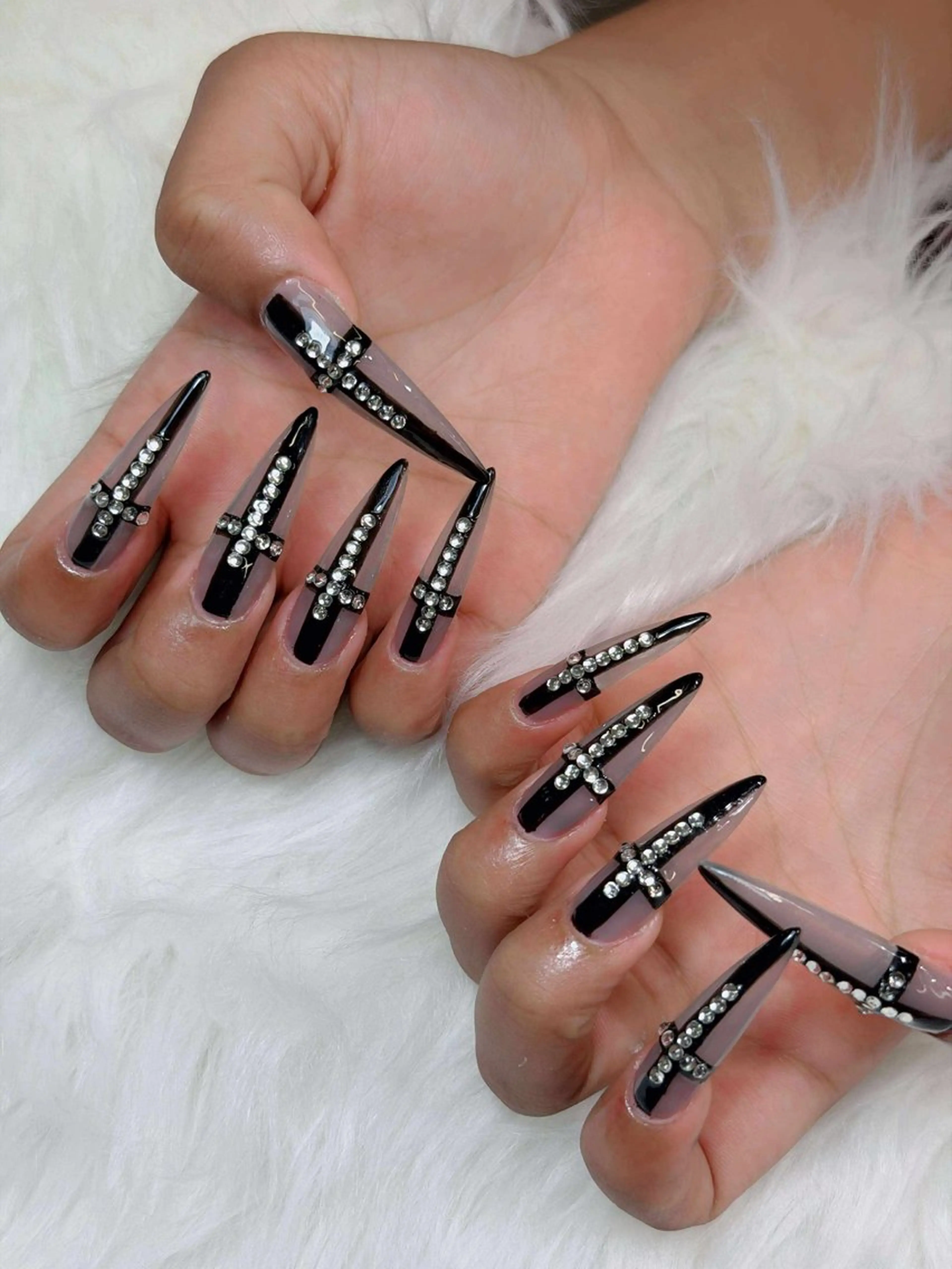 ネイル オーロラネイル チークネイル フットネイル フレンチネイル ハロウィン ハンドネイル Lumi Nail 新大久保3‘のネイルデザイン