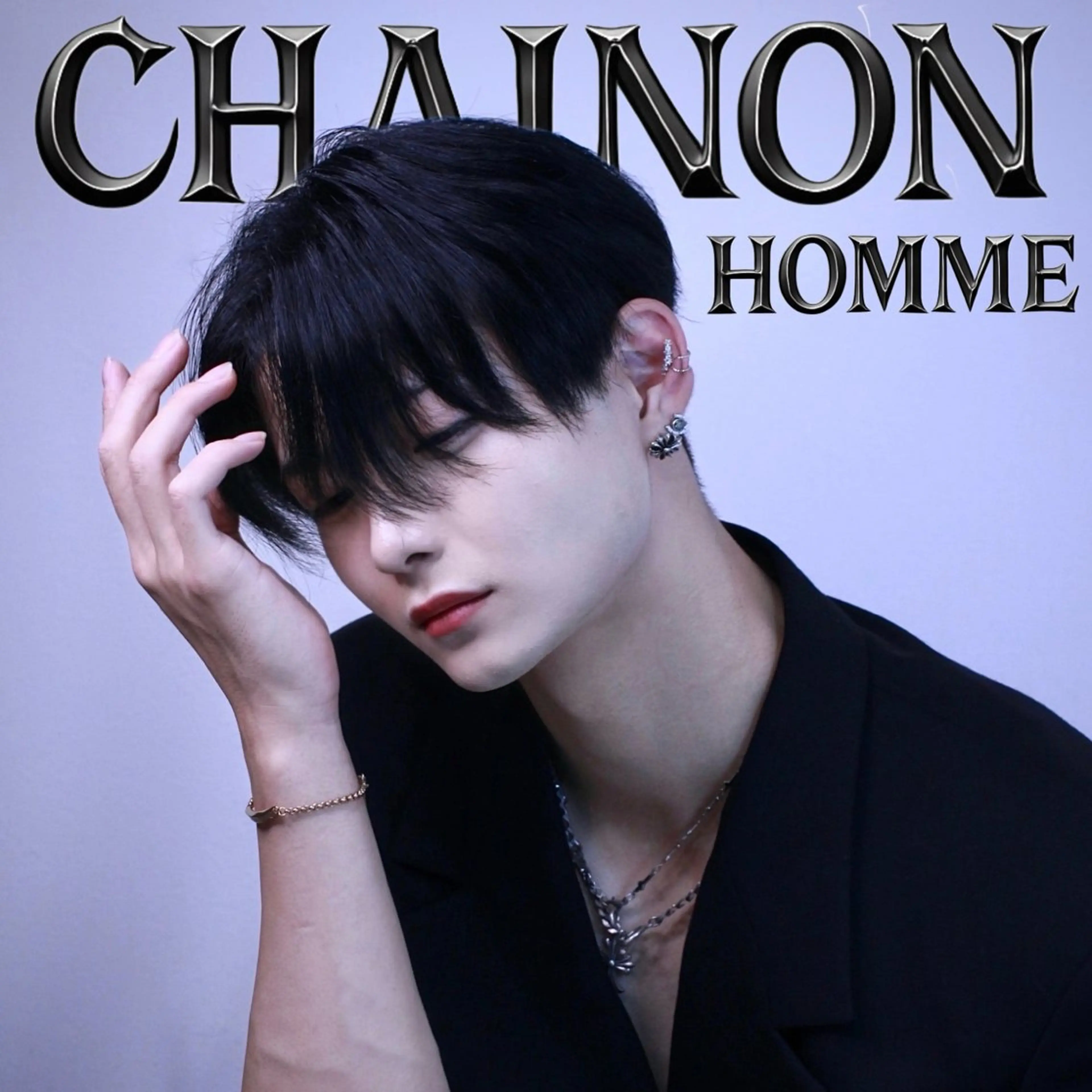 パーマ メンズ ラウンドマッシュ/ フェザーショート大阪のヘアスタイル