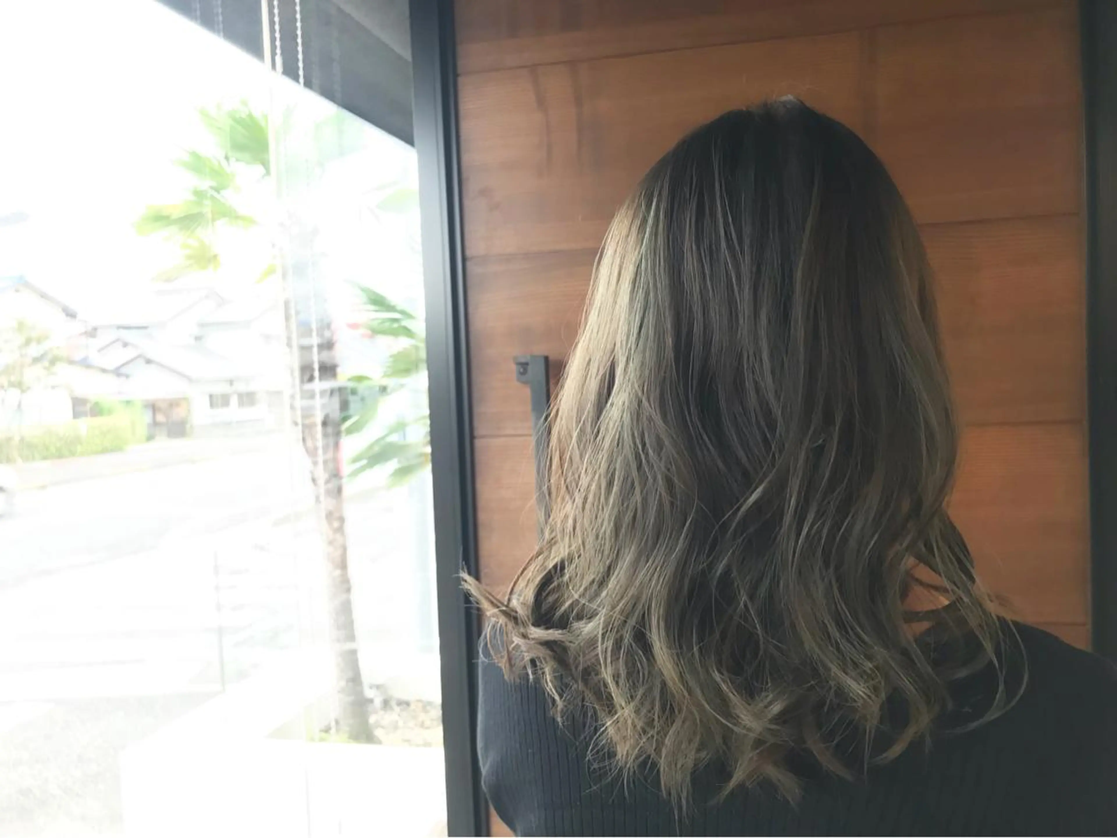 セミロング カラー カット ヘアカラー トリートメント IORI #韓国ヘア#髪質改善のヘアスタイル