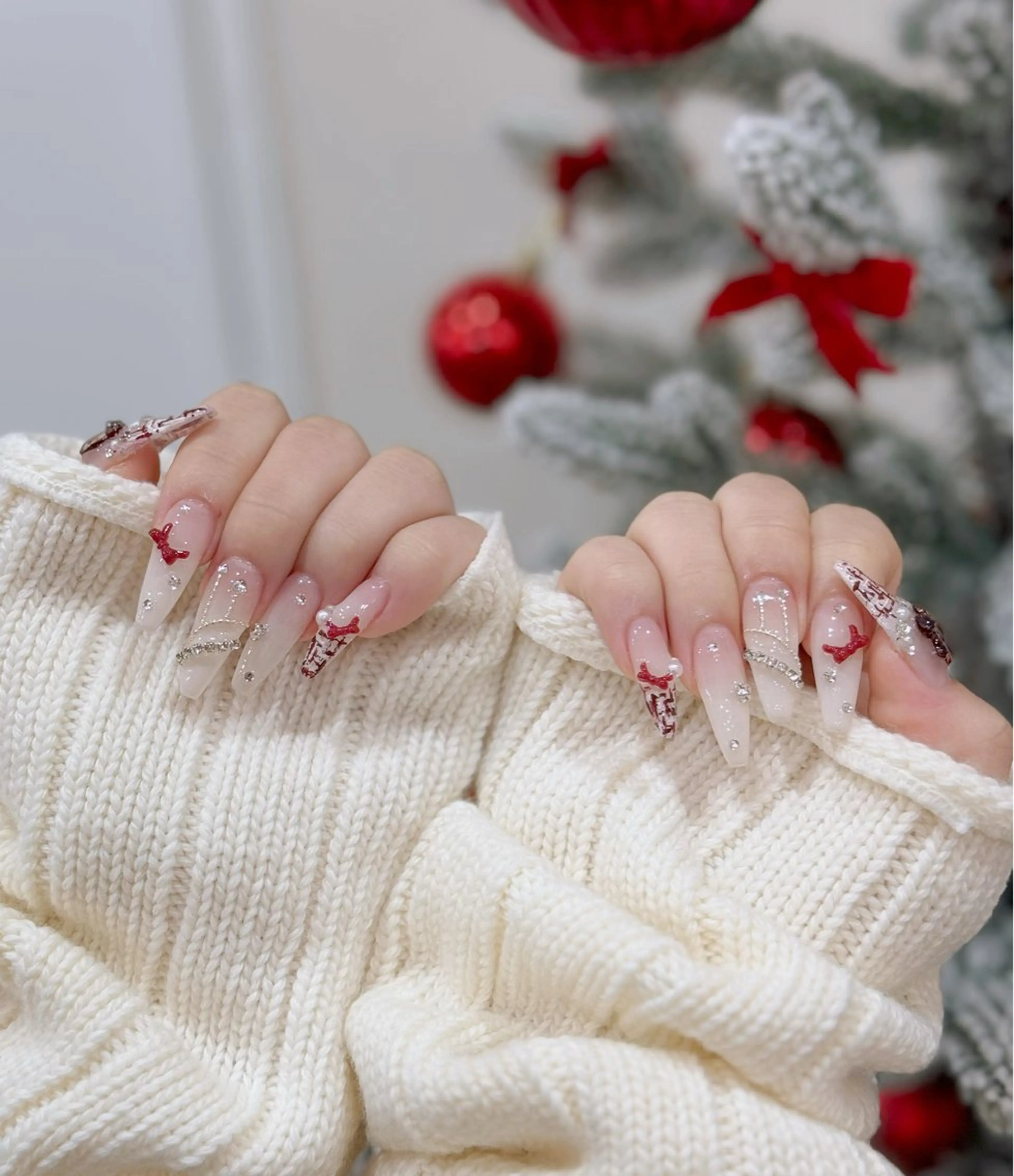 ネイル アニマル柄 ボルドー ブラウン フレンチネイル ゴールド ハンドネイル MILO 168 池袋のネイルデザイン