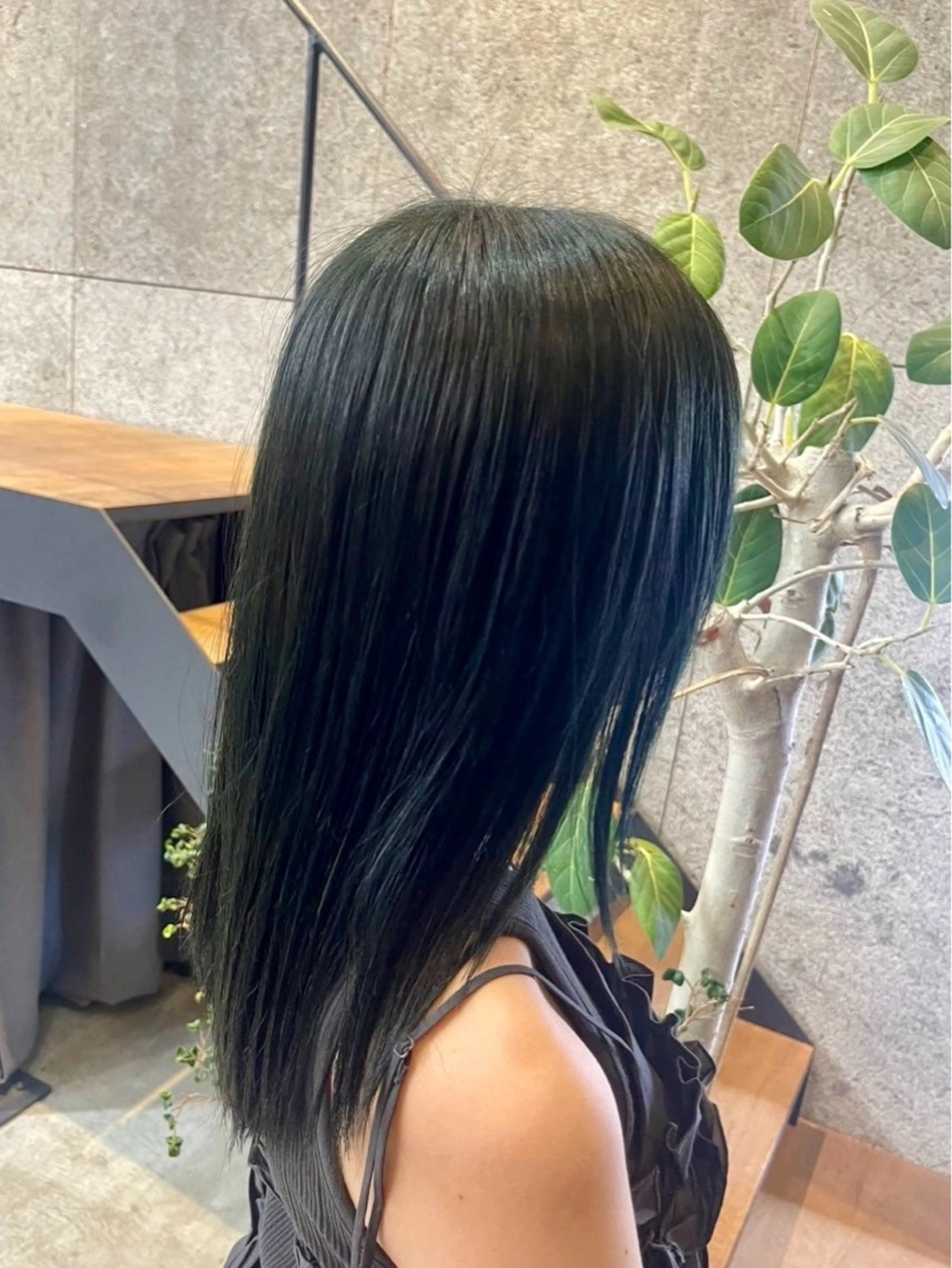 セミロング ハイトーン×デザイン 似合わせ/Yoheiのヘアスタイル