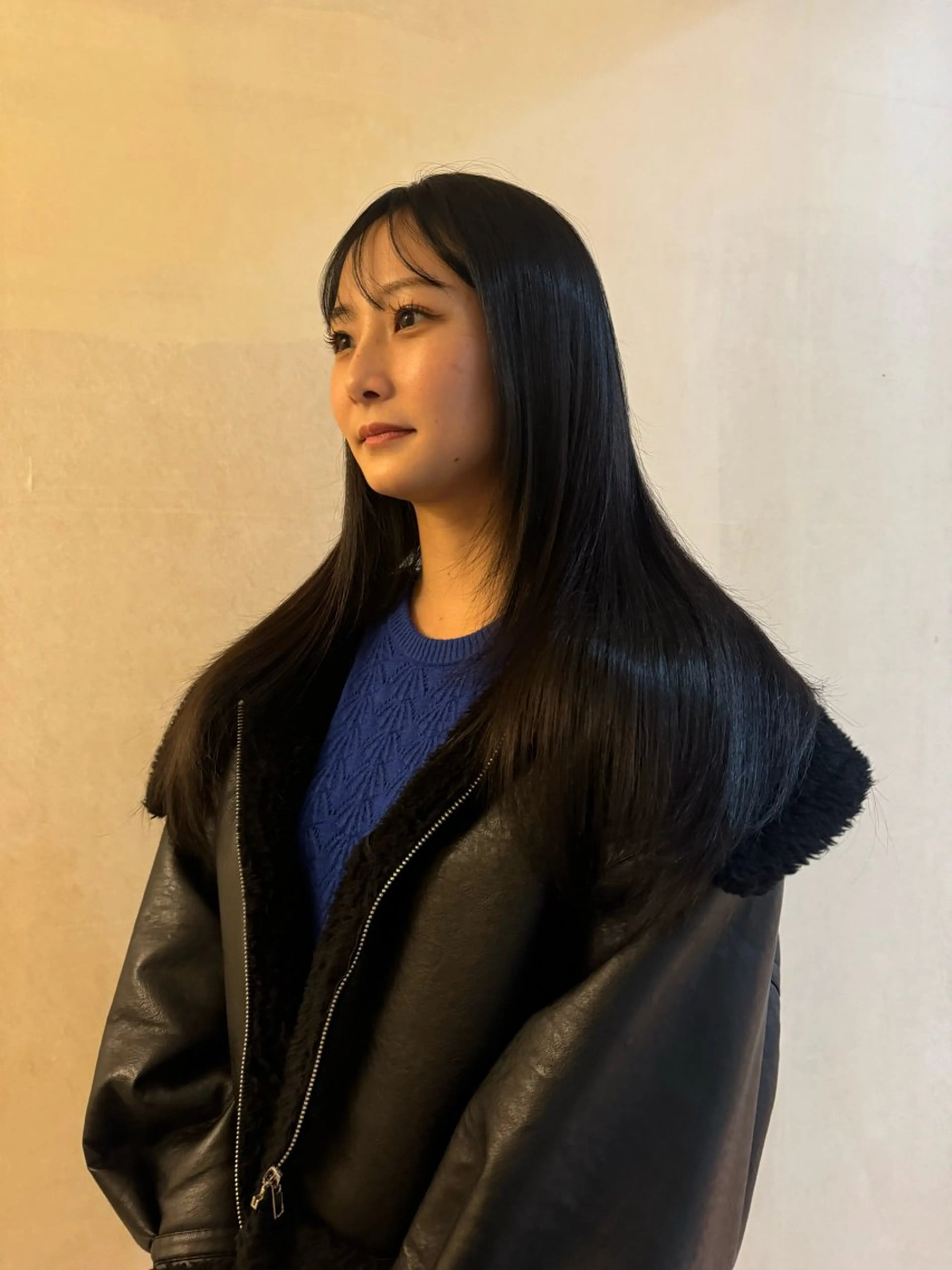 ロング カラー 薮 夏帆のヘアスタイル