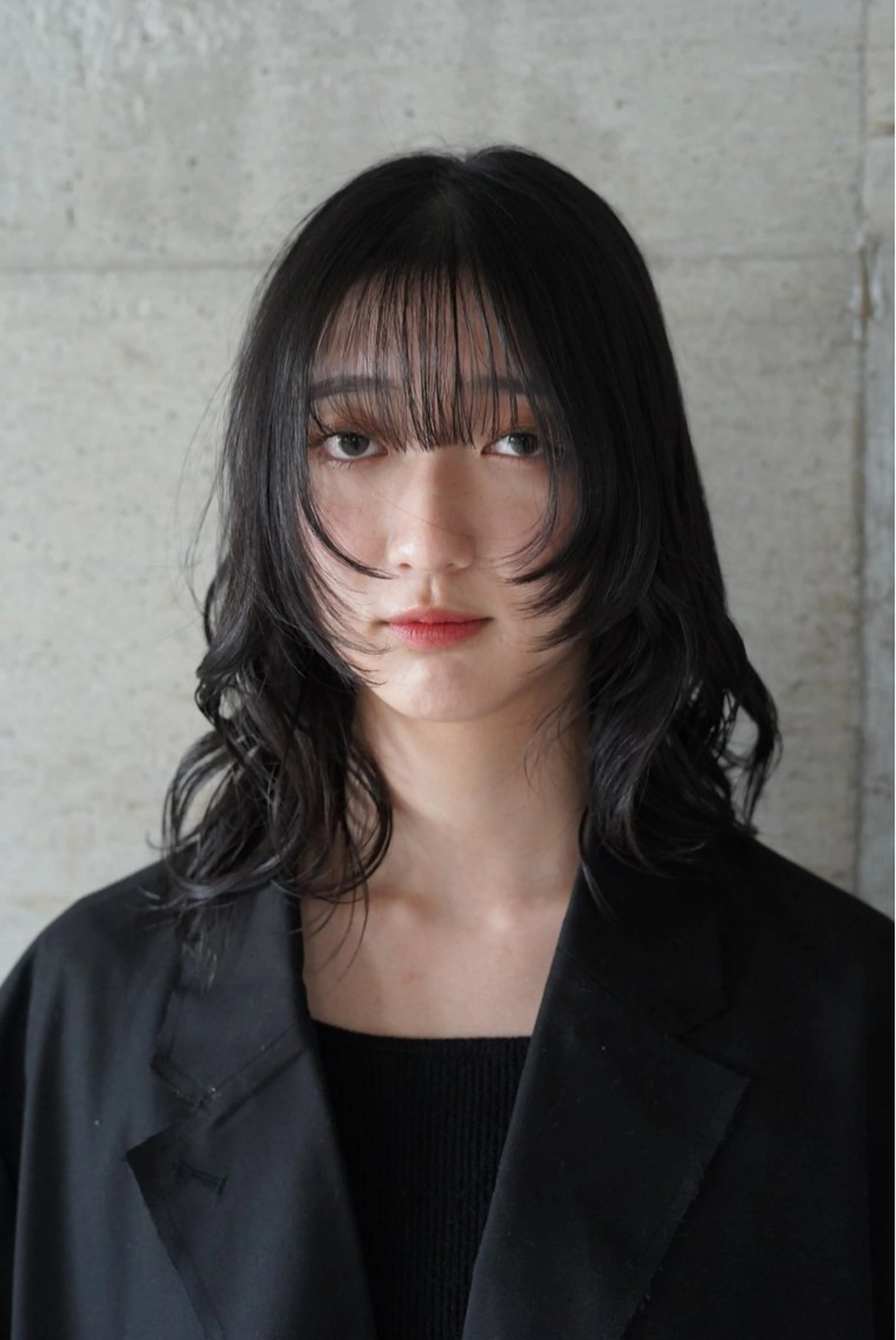 セミロング 顔周りカット レイヤーカット Alter所属・MANA /レイヤー /暖色カラーのヘアスタイル