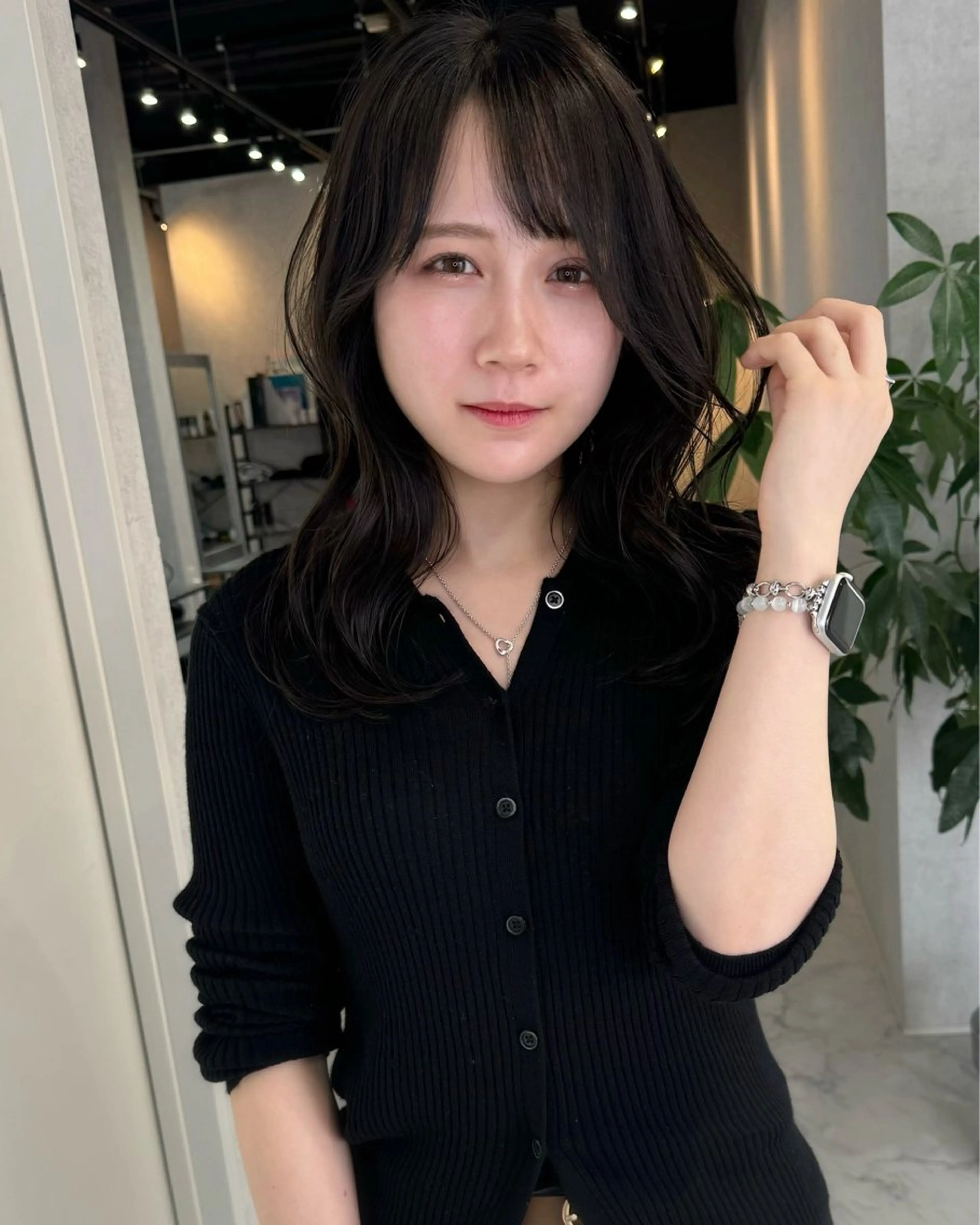 セミロング カラー ヘアアレンジ 韓国風ヘア レイヤーカット トリートメント ワンホンヘア カット ヘアカラー トリートメント アンドウ ユウ/ レイヤーカット/韓国のヘアスタイル