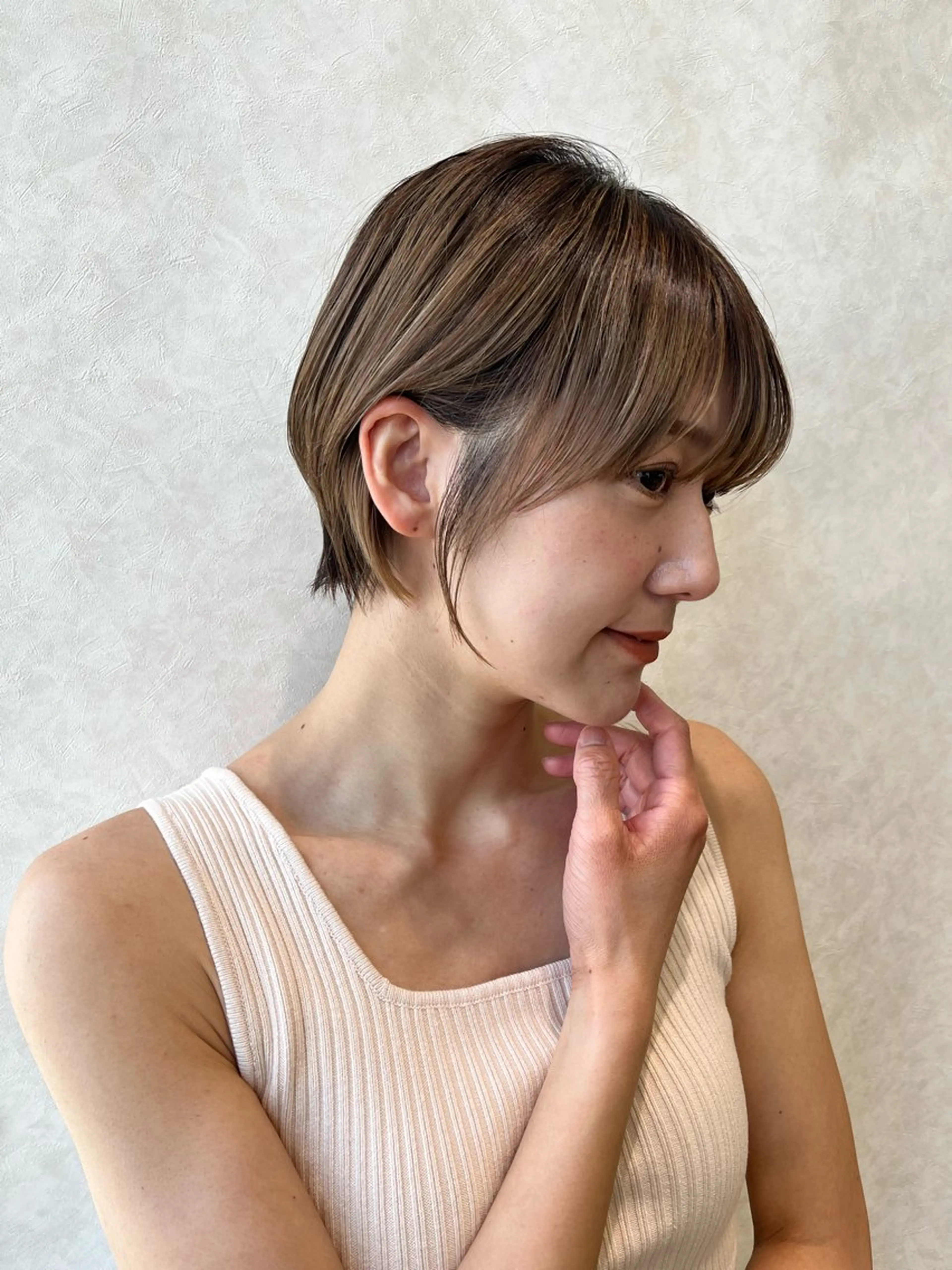 ショート 顔まわりカット 前髪カット安井楽人のヘアスタイル