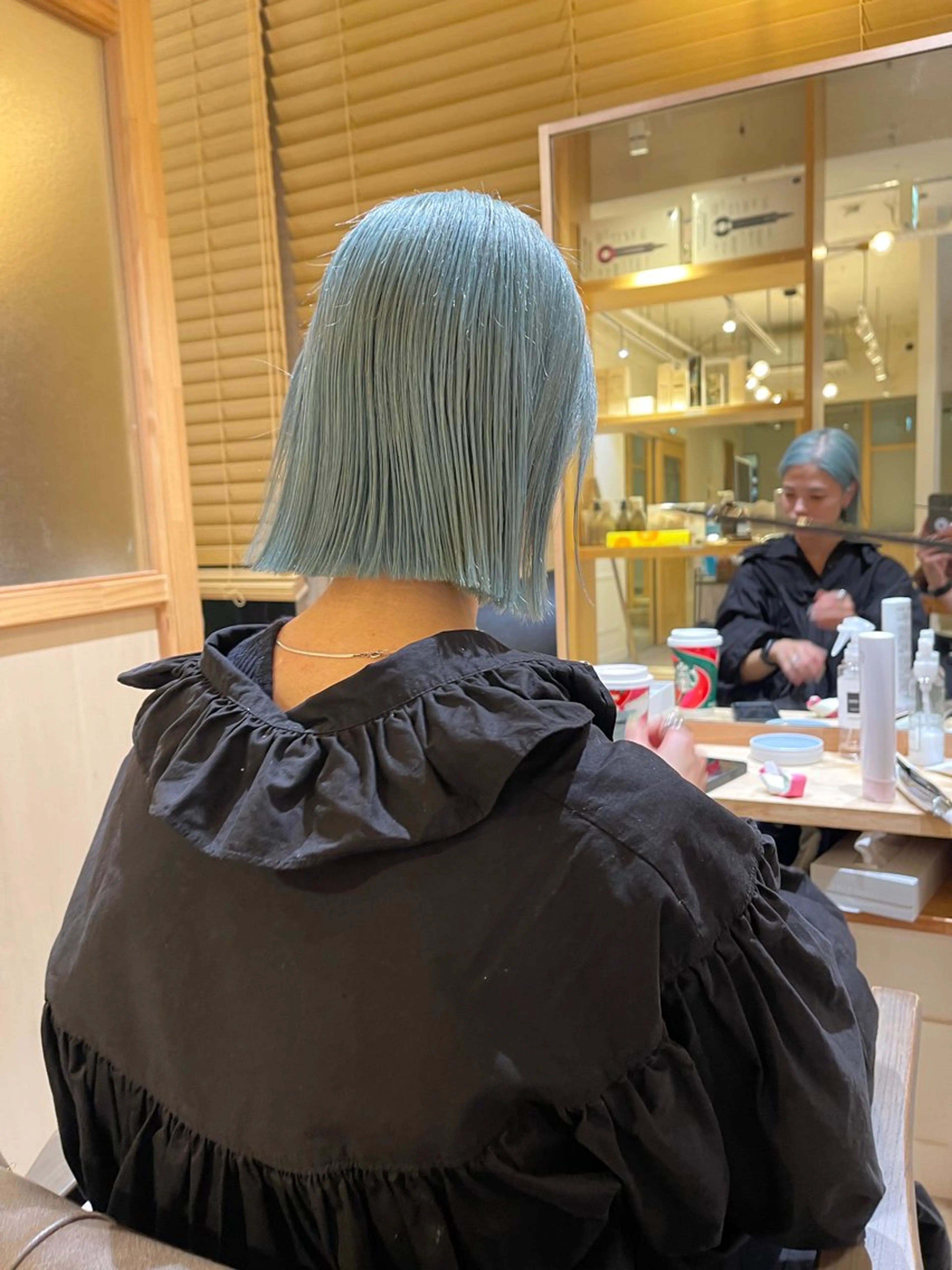 ミディアム カラー ブルーカラー ハイトーンカラー ミント ボブ カット ヘアカラー トリートメント PALAN K-Beauty SHINJUKU所属・“ミニモ最高評価獲得 “代表"Kohei"のヘアスタイル