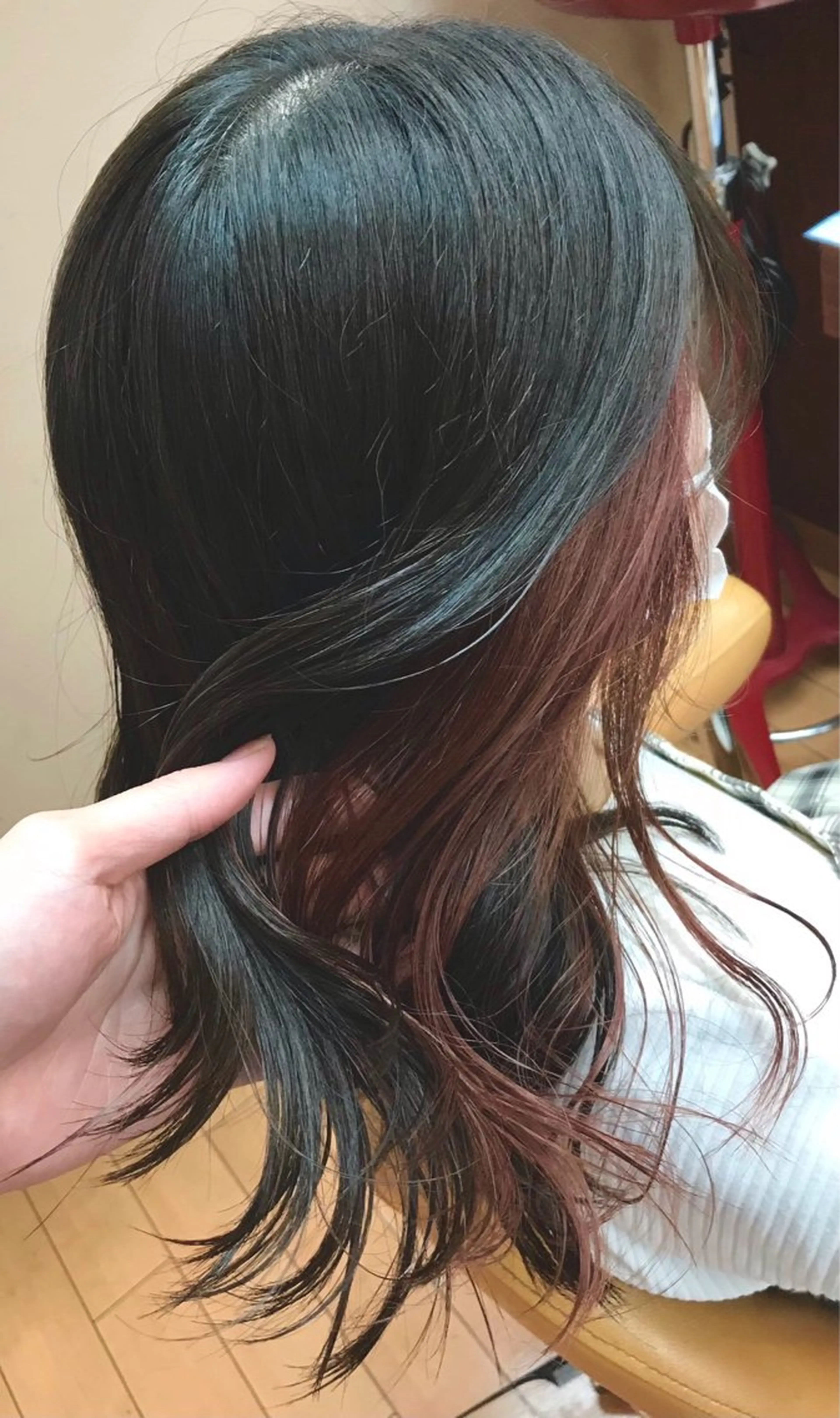 セミロング カラー 🌈派手ハイトーン 🌈平山のヘアスタイル