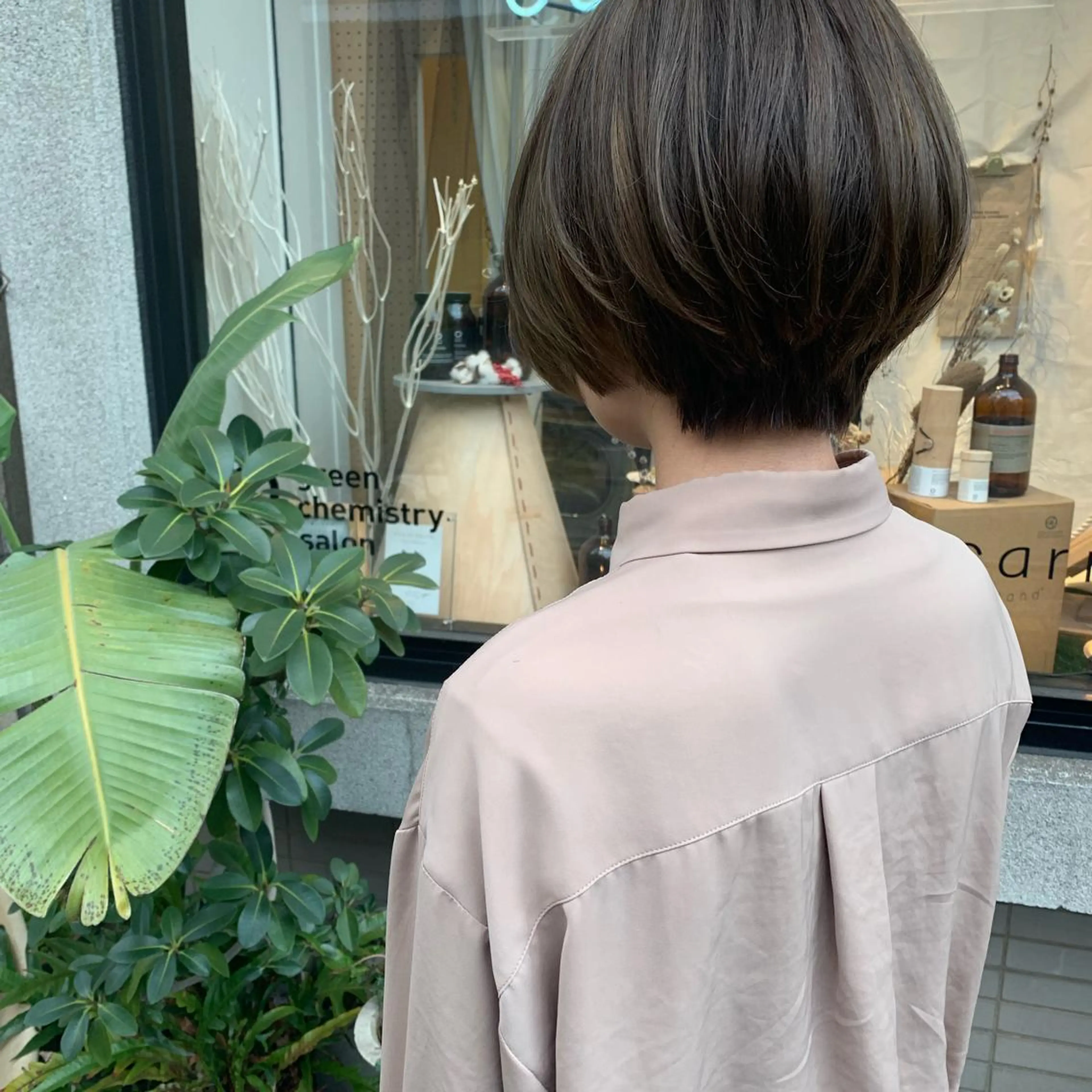 ショート 艶髪color💎髪 質改善ストレート大吉のヘアスタイル