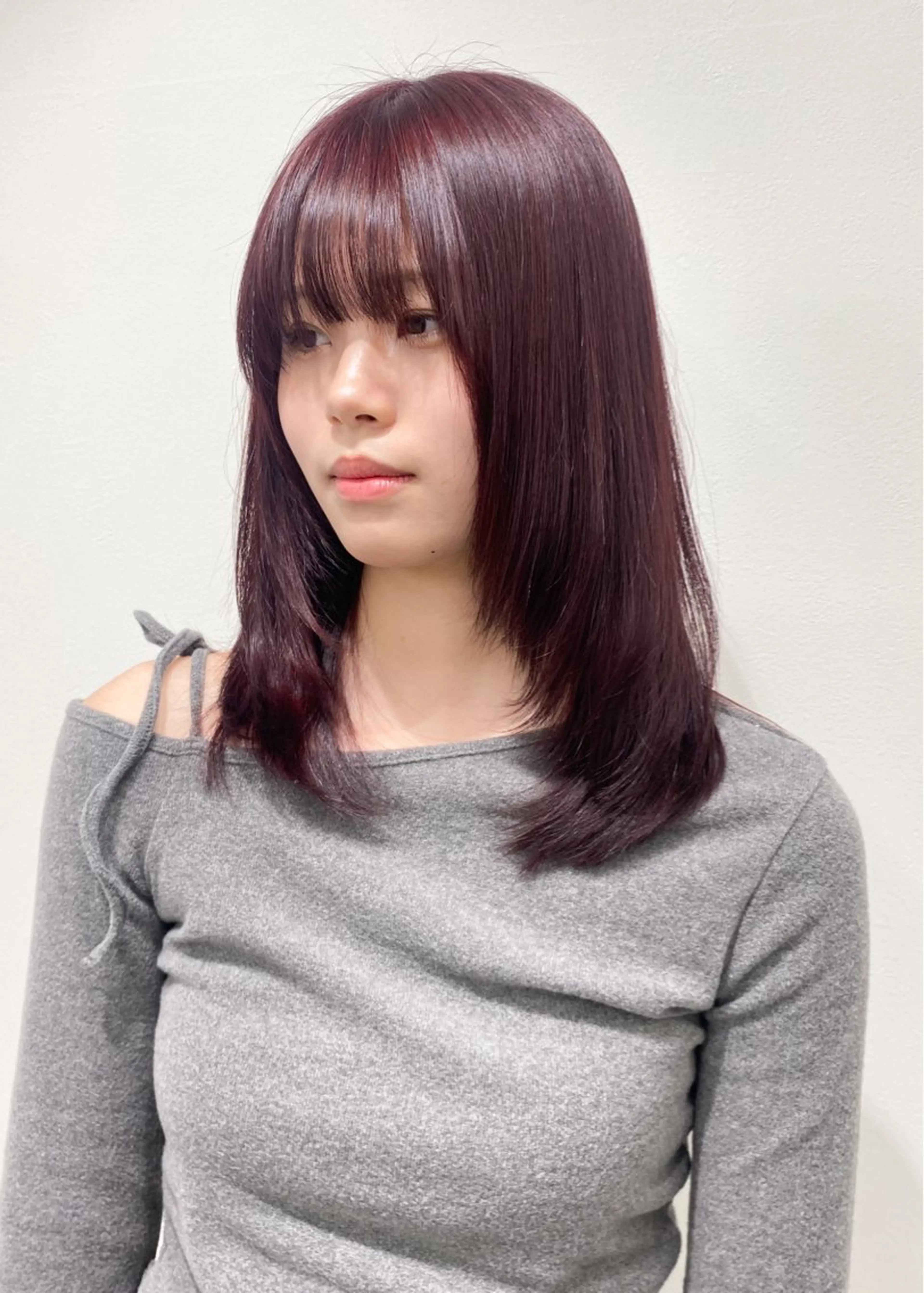 ミディアム レイヤーカット カット ヘアカラー トリートメント anli所属・tomomi /レイヤーカットのヘアスタイル