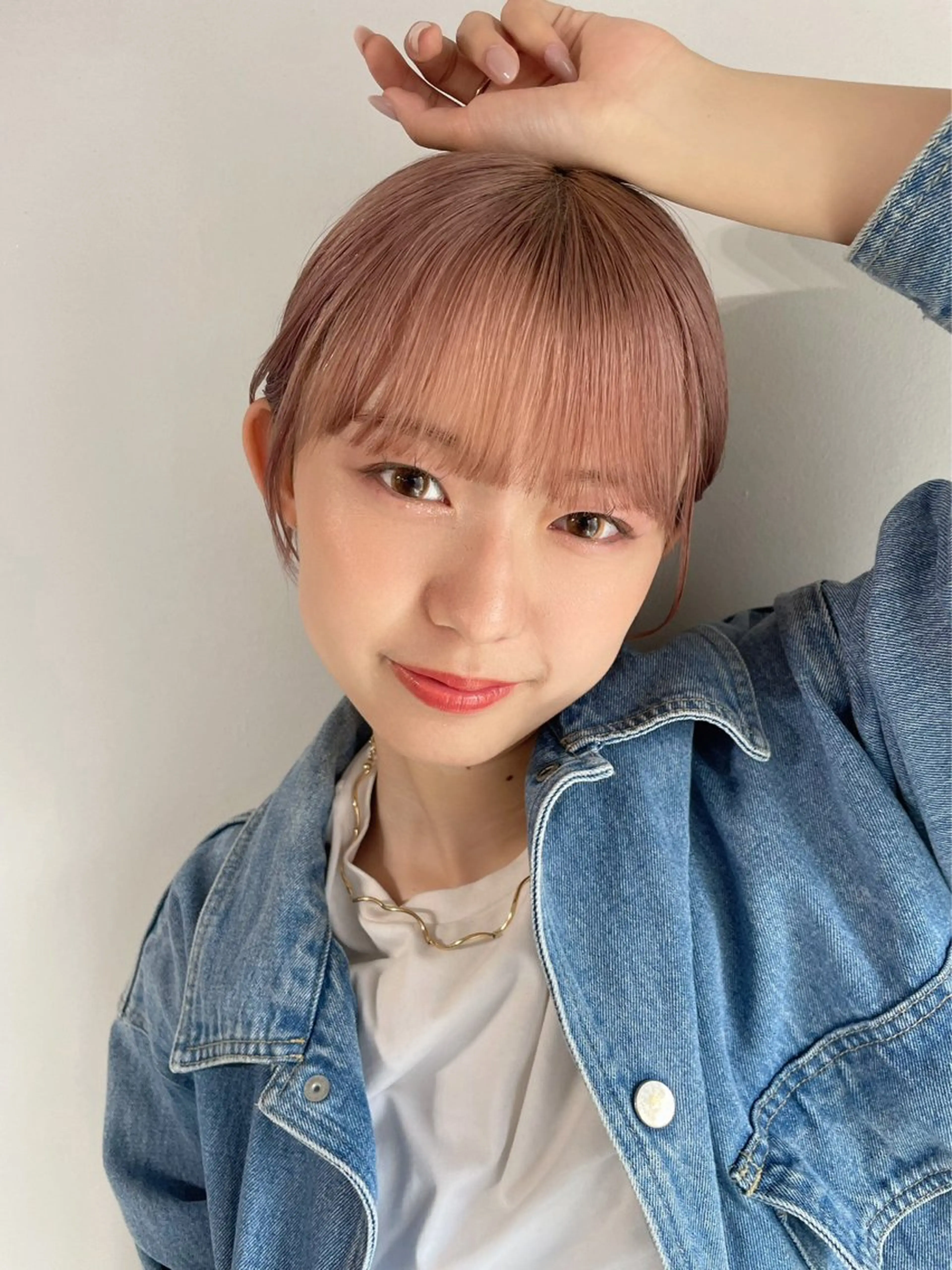 ショート カラー ベージュカラー イヤリングカラー インナーカラー ボブ ボブインナー La fith hair ray所属・メンズ/パーマ/ ブリーチ/KAITOのヘアスタイル