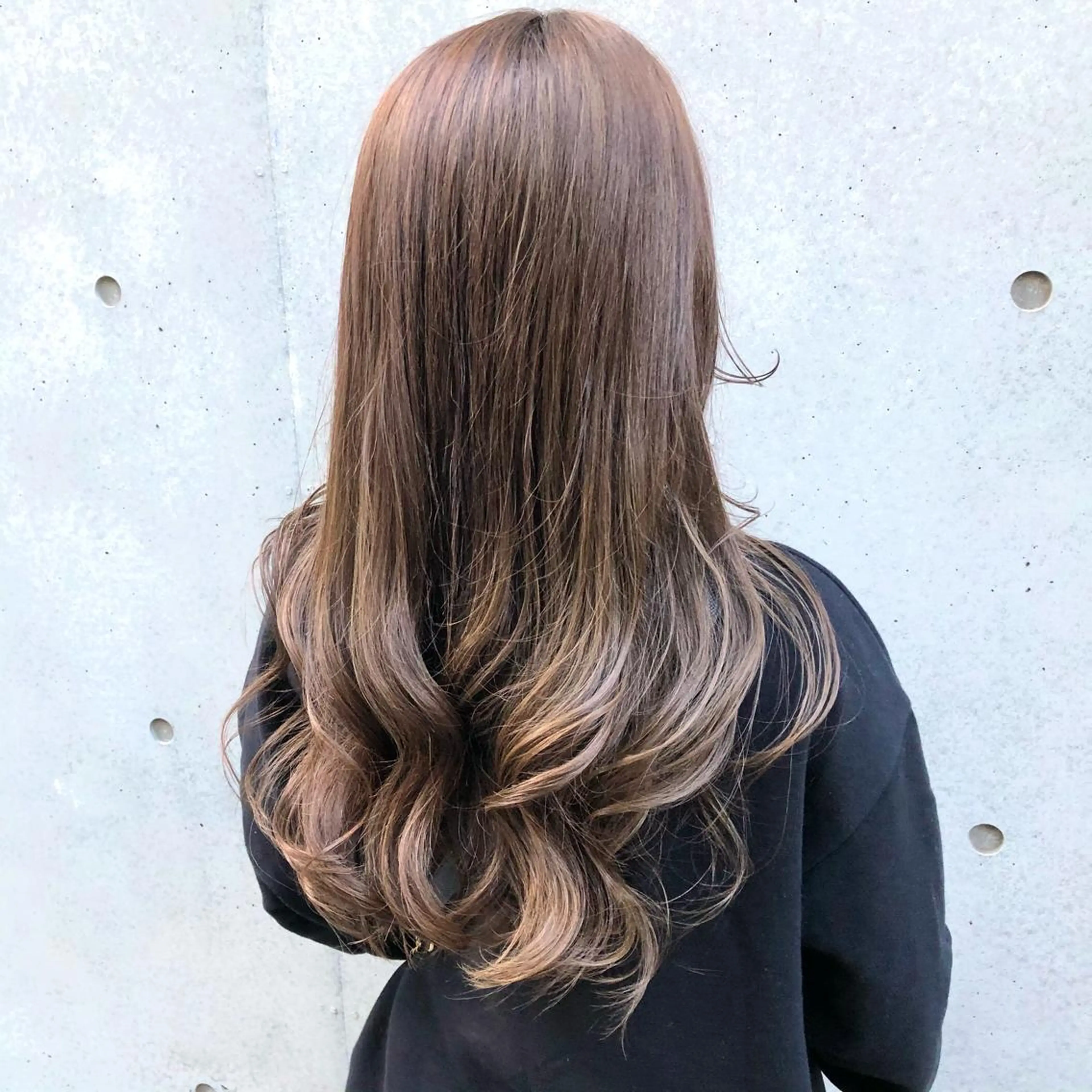 ロング カラー ヘアアレンジ 🤍清楚系 韓国レイヤー🤍拓朗のヘアスタイル