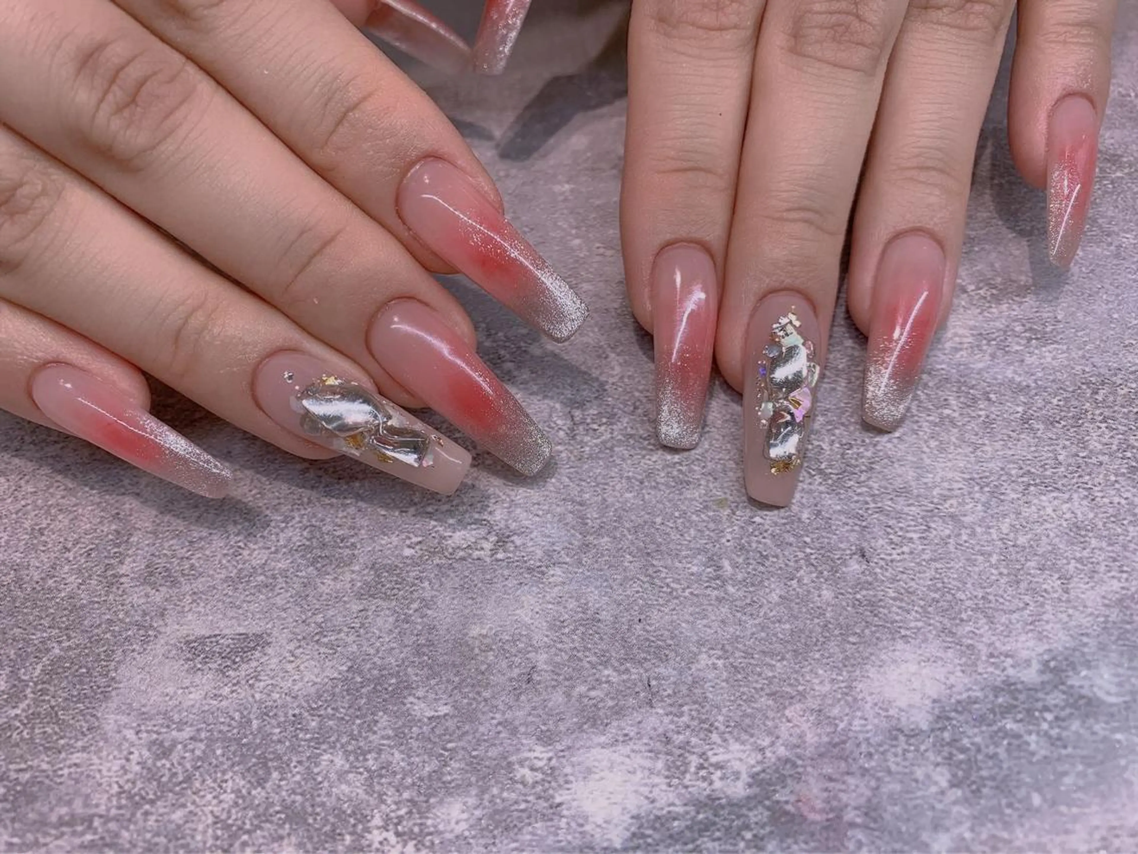 ネイル 美爪パラジェル導入店 Sunnilyのネイルデザイン