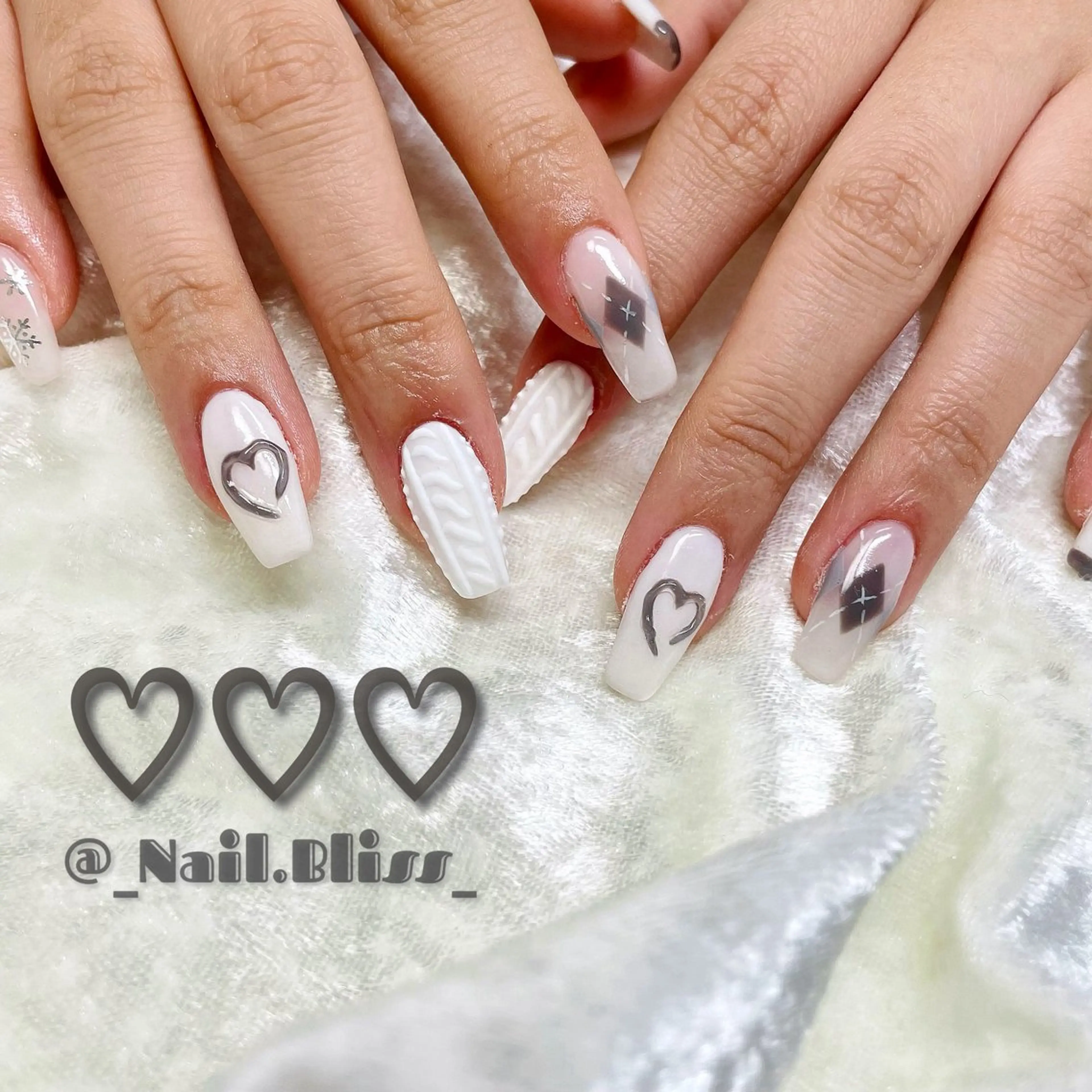 ネイル ハンドネイル NAIL BLISSのネイルデザイン