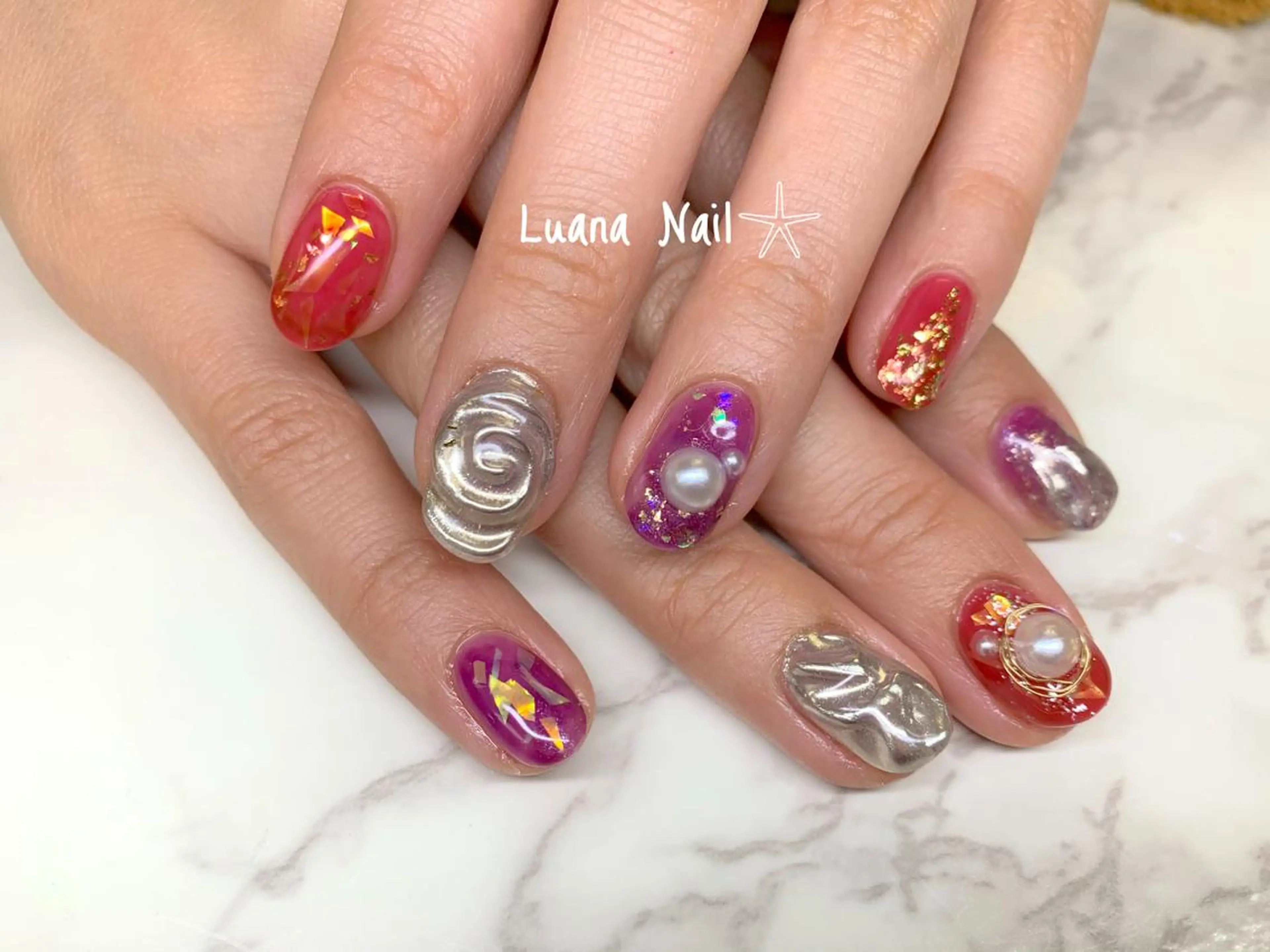 ネイル ミラーネイル ハンドネイル BeauJu by Luana Nail所属・BeauJu by Luana Nailのネイルデザイン