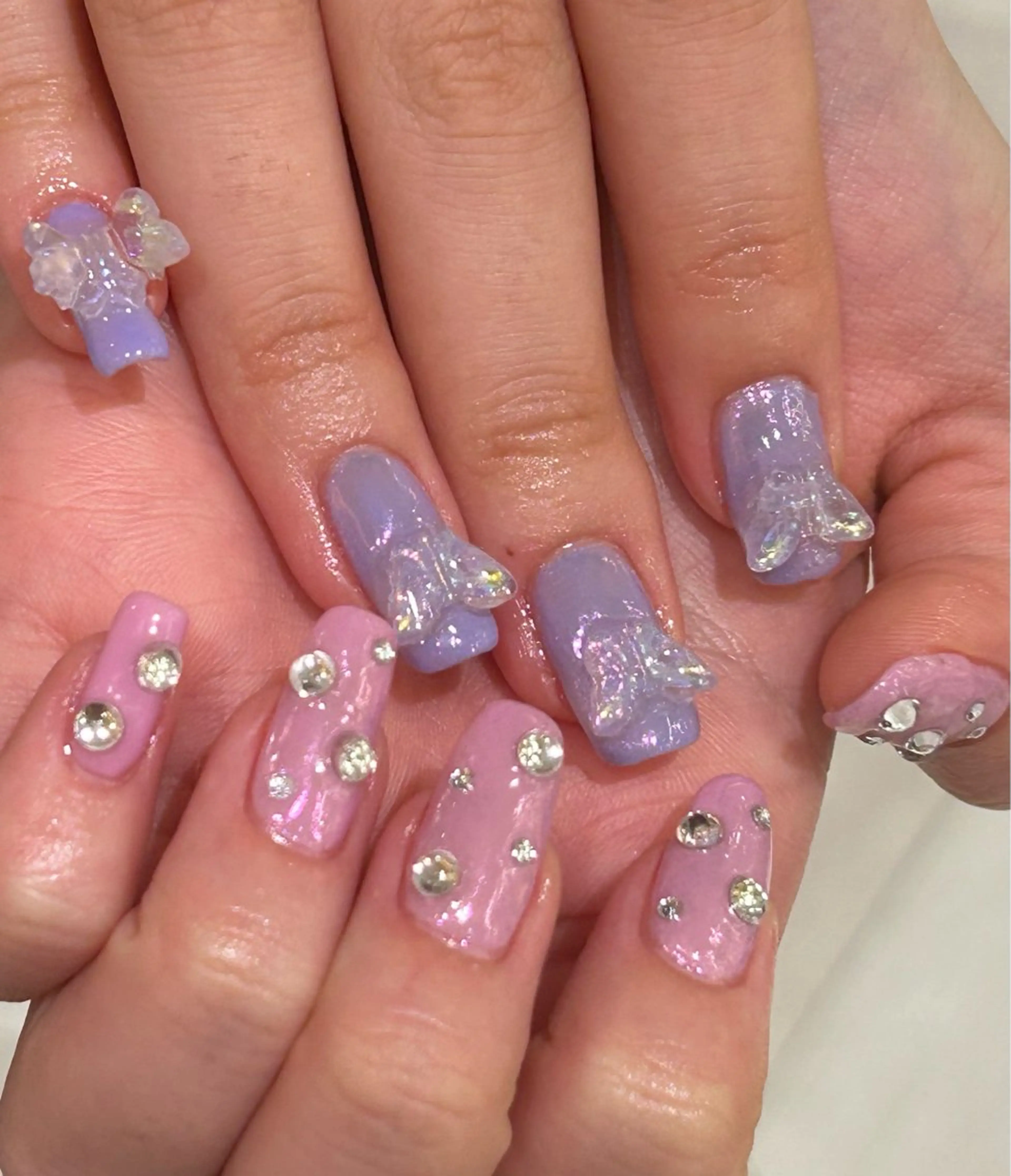 ネイル ꪆৎ平行アーチ ྀི ワカナの眉毛・アイブロウイメージ