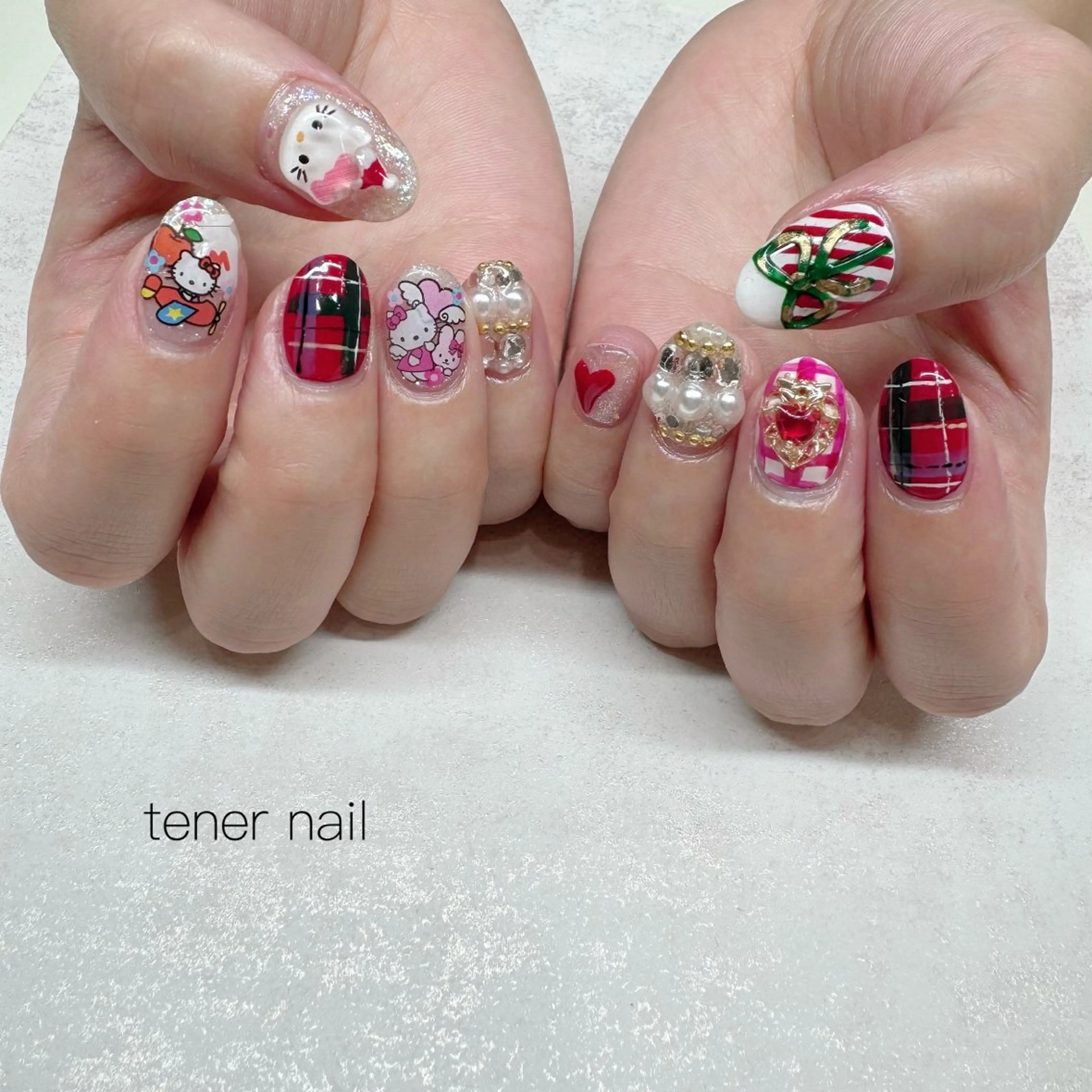 ネイル 冬ネイル クリスマス ハンドネイル tener  nail  テネルネイル所属・テネルネイル tener nailのネイルデザイン