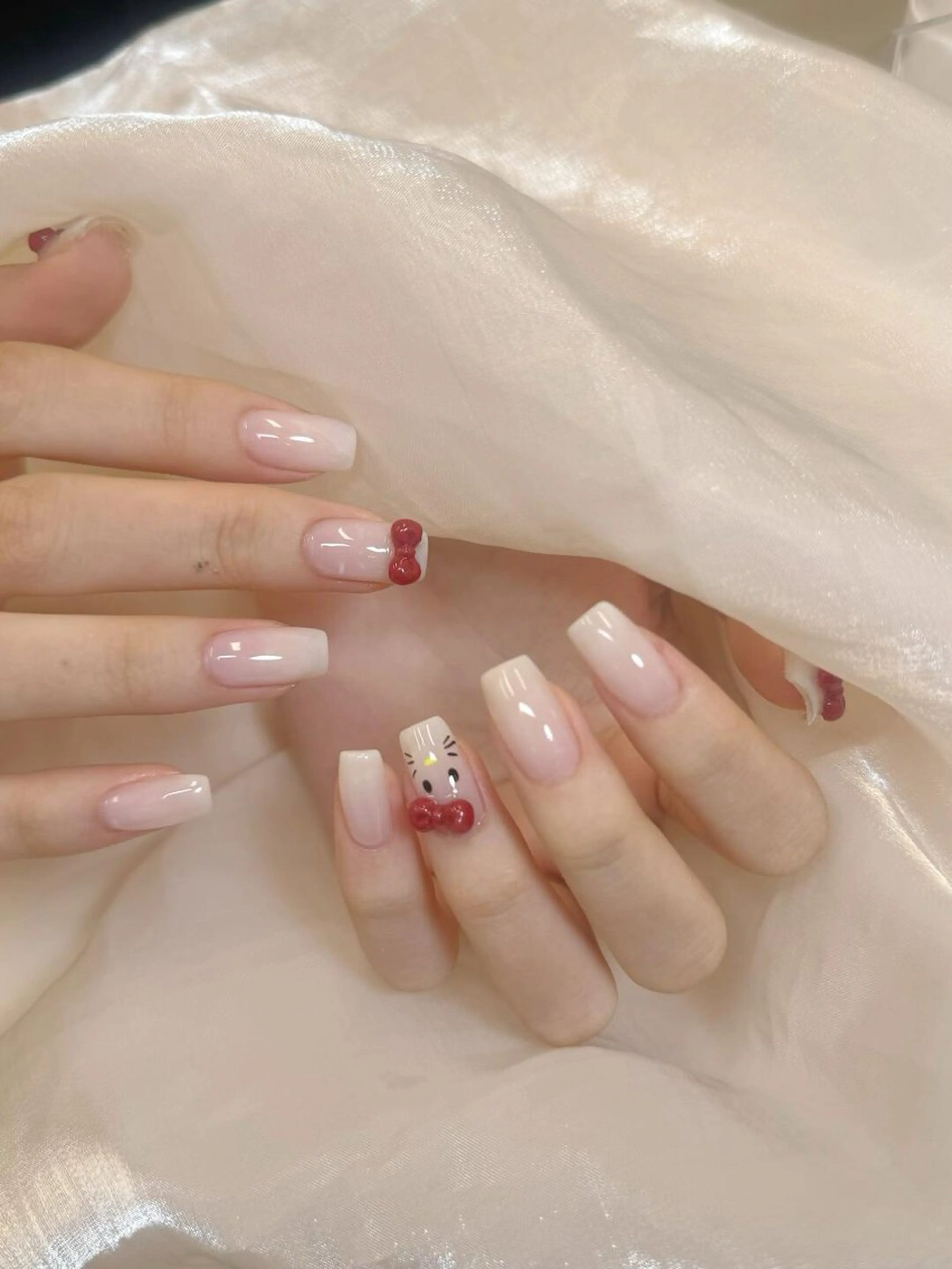 ネイル ハンドネイル ハンドケア ネイル👑クイーンズ NailQueensのネイルデザイン