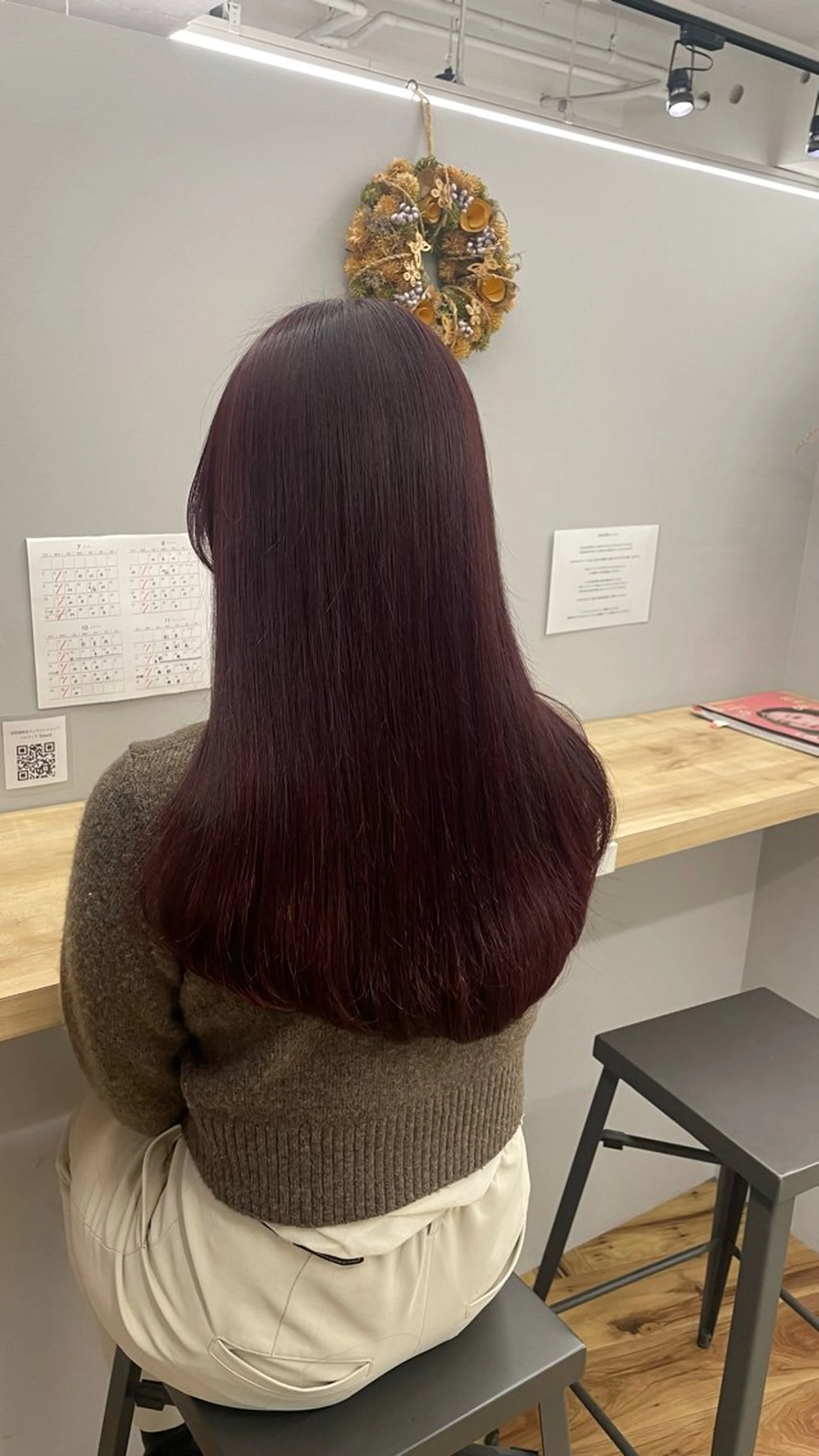 カラー レッドカラー 金城 二千夏のヘアスタイル