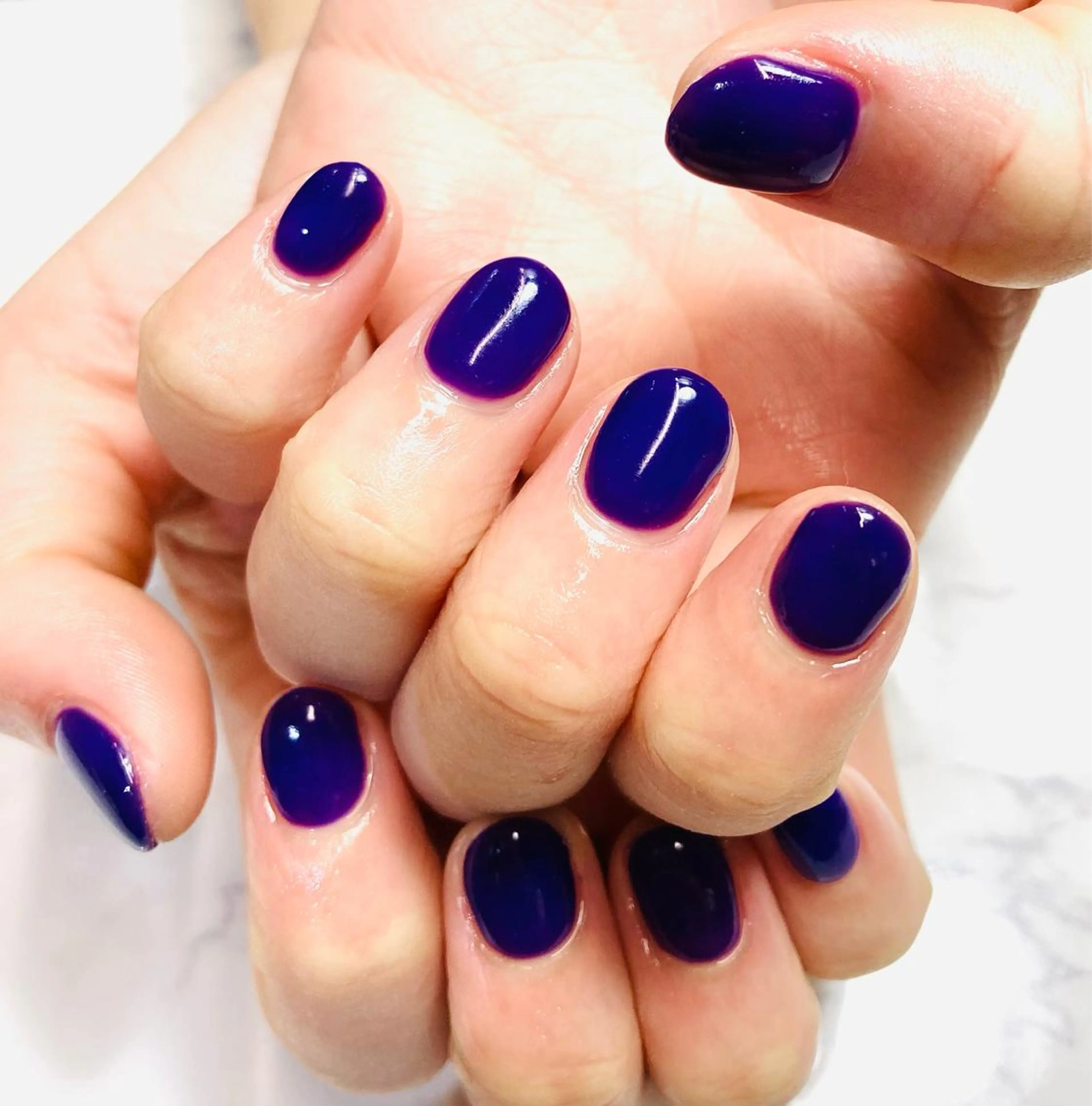 ネイル ワンカラーネイル パープル ショートネイル シンプルネイル ハンドネイル one nailsalonのネイルデザイン