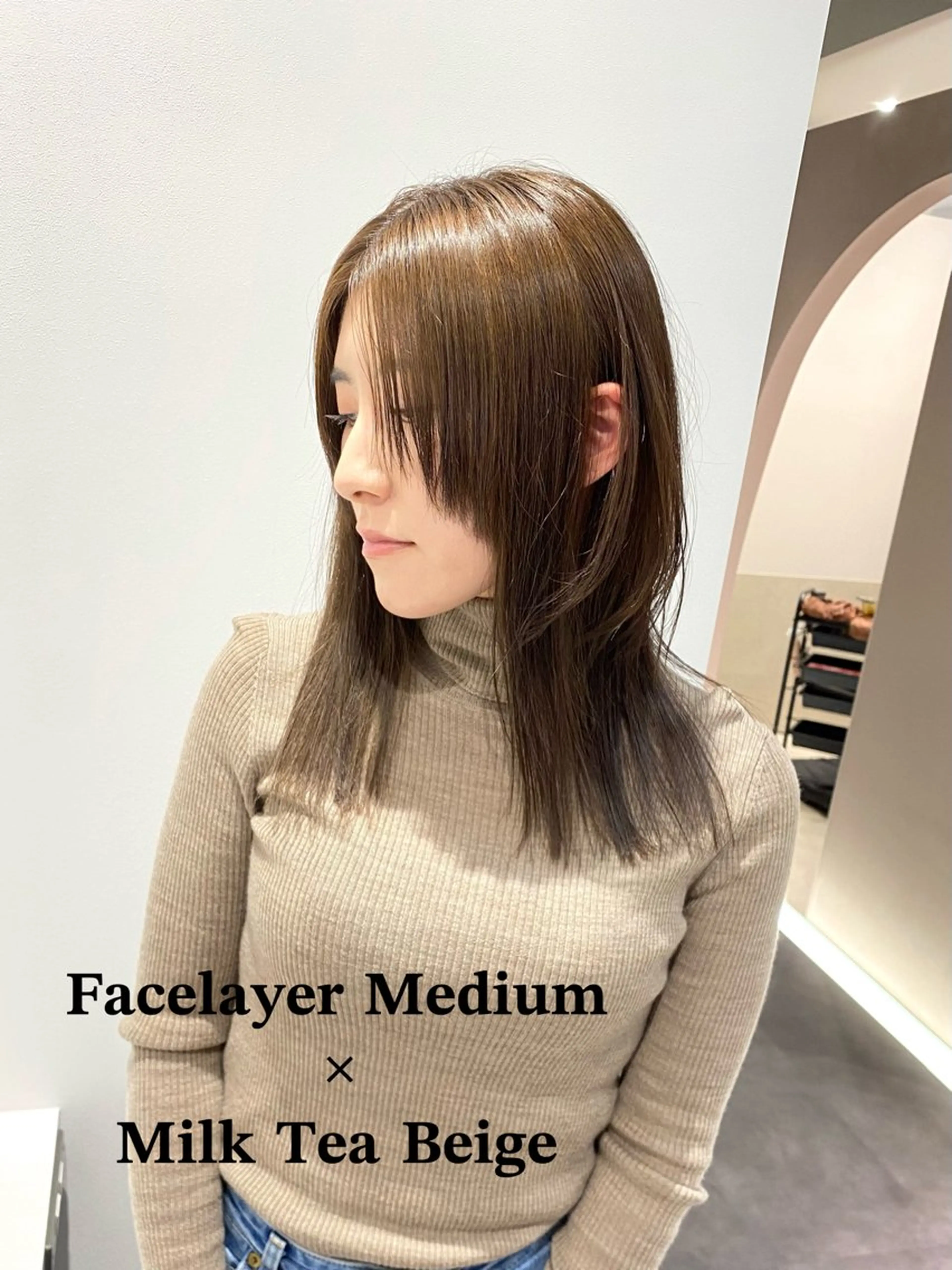 ミディアム カラー ベージュカラー ブリーチ 透明感カラー イルミナカラー ミルクティーベージュ カット ヘアカラー トリートメント 髪質改善水素TR× レイヤーカット/熊澤のヘアスタイル