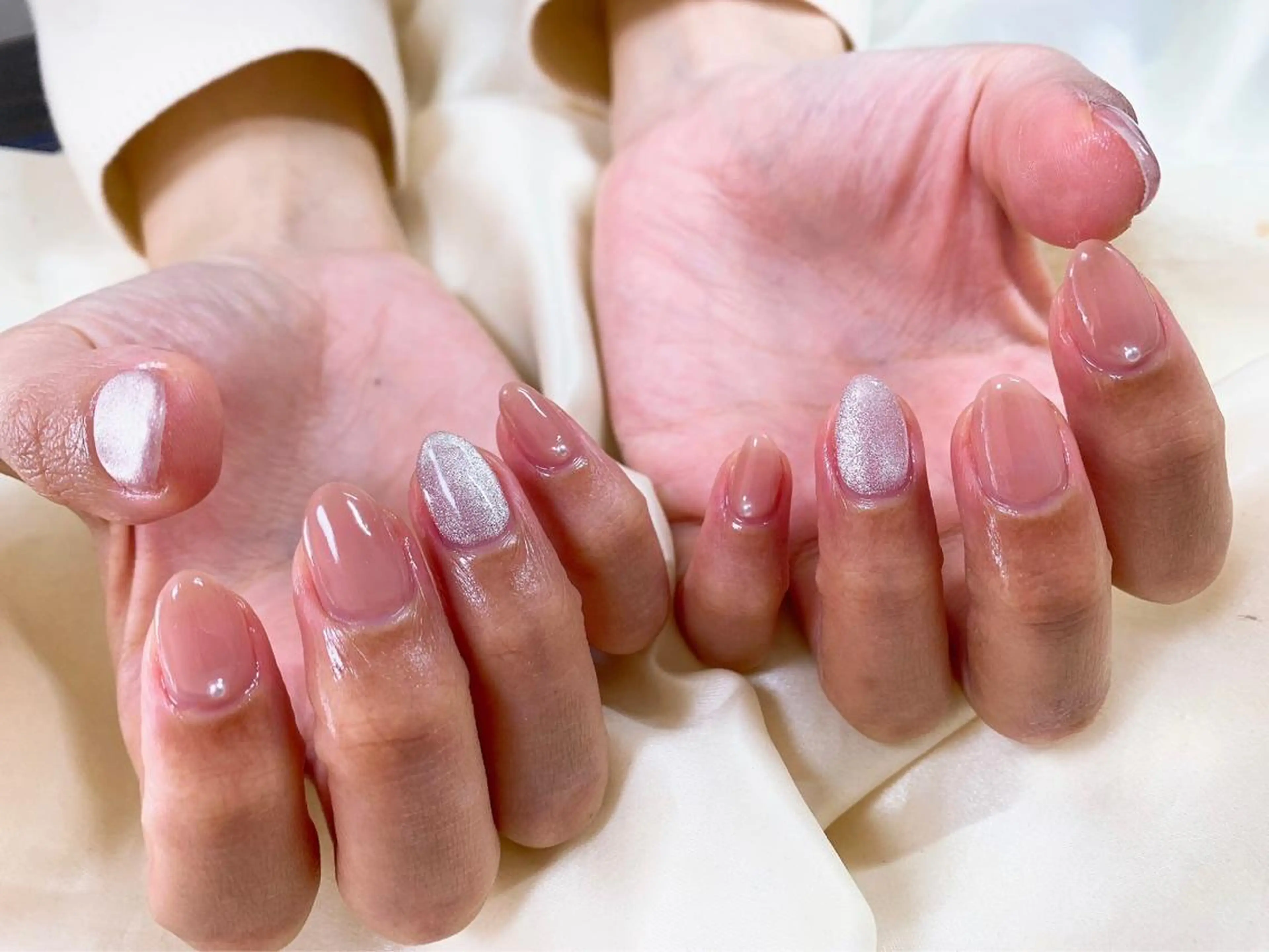 ネイル オーロラネイル フラワーネイル フットネイル フレンチネイル ジェルネイル Mogu nail 二子玉川のネイルデザイン