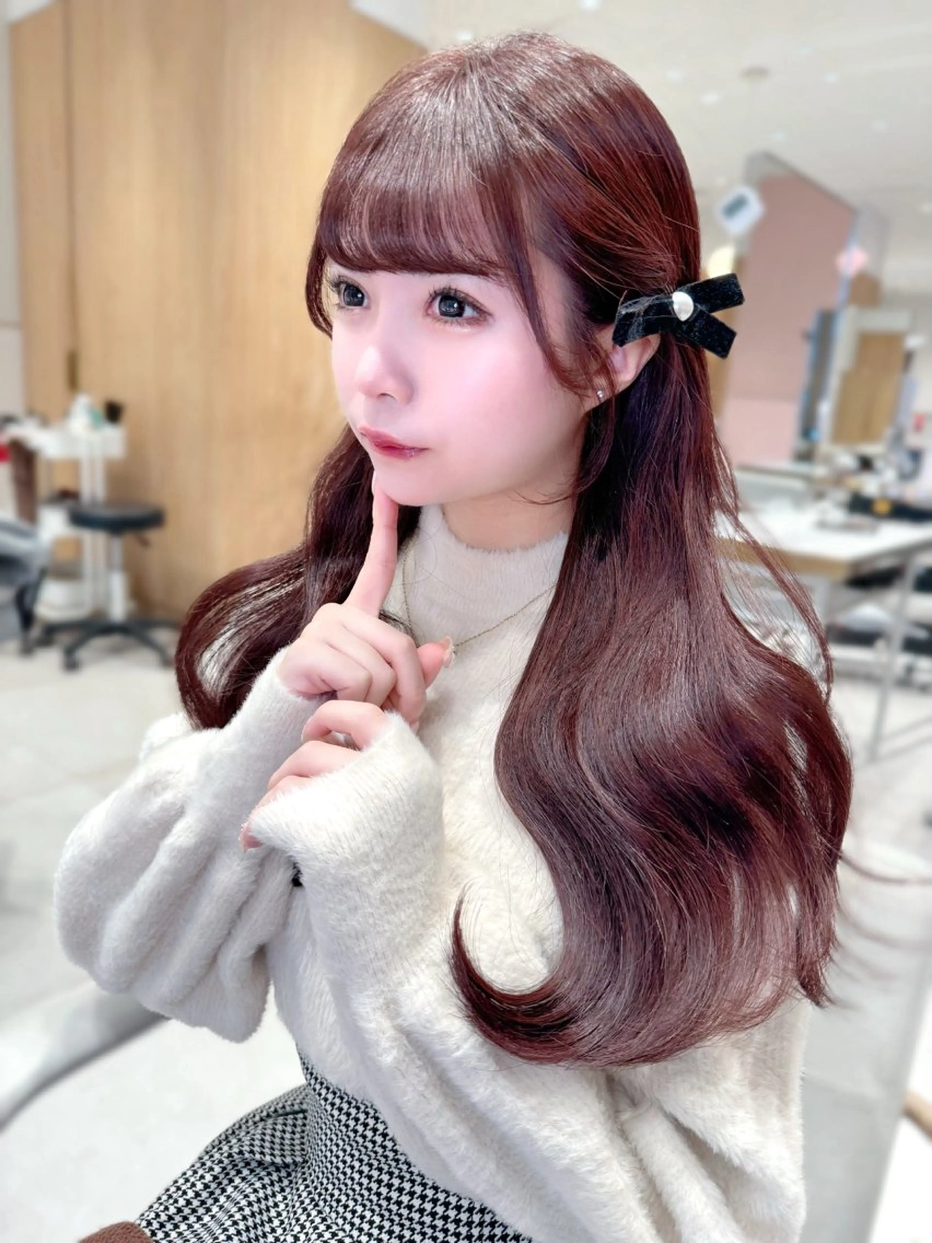 ミディアム カラー カット ヘアカラー トリートメント ヘッドスパ ヘアセット 韓国ヘア/レイヤー/ 顔まわり/りょーとのヘアスタイル