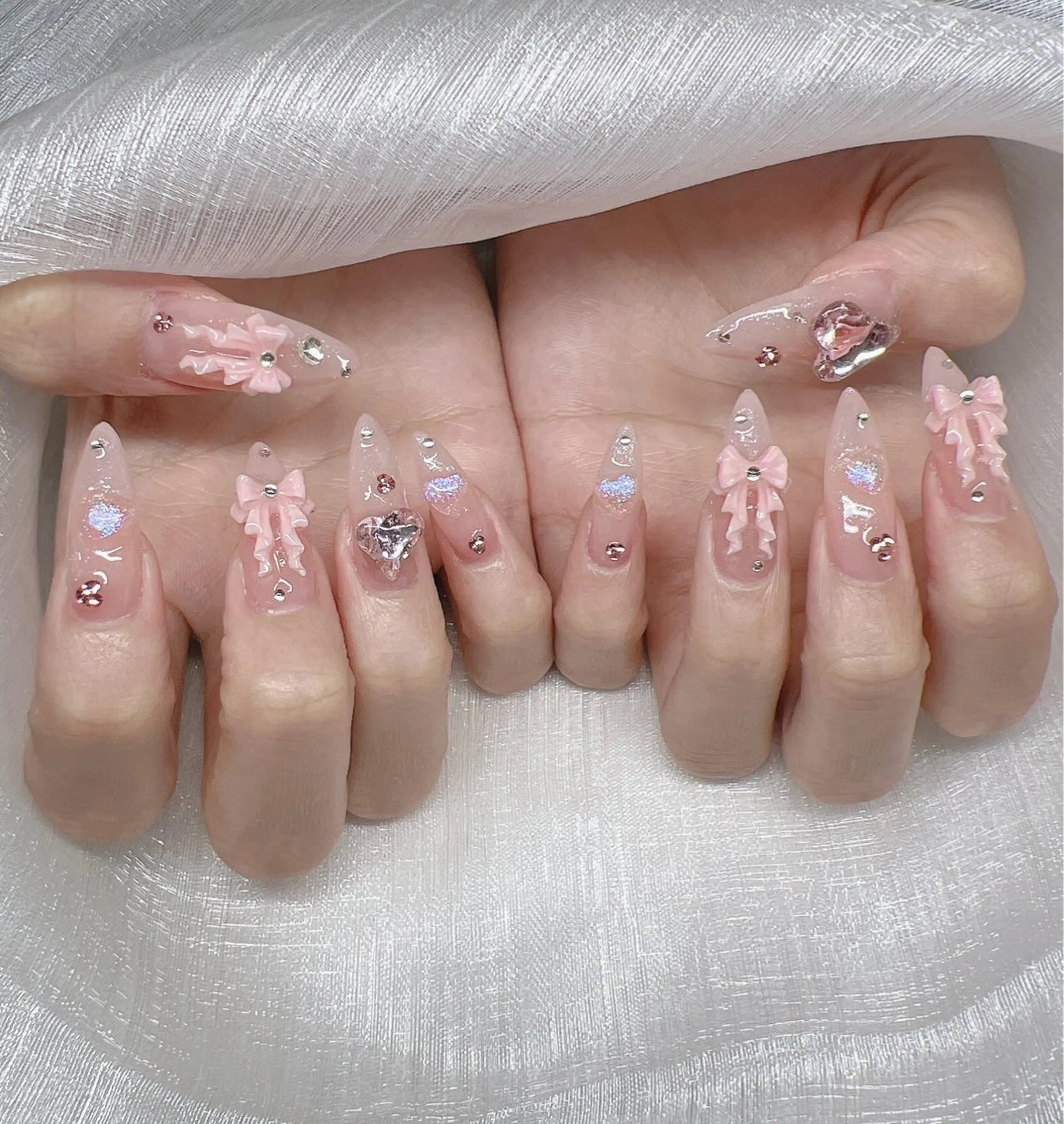ネイル 長さ出し グラデーション 卒業式 キラキラネイル マグネットネイル ハンドネイル Lee Nails チップ長さだし専門店のネイルデザイン