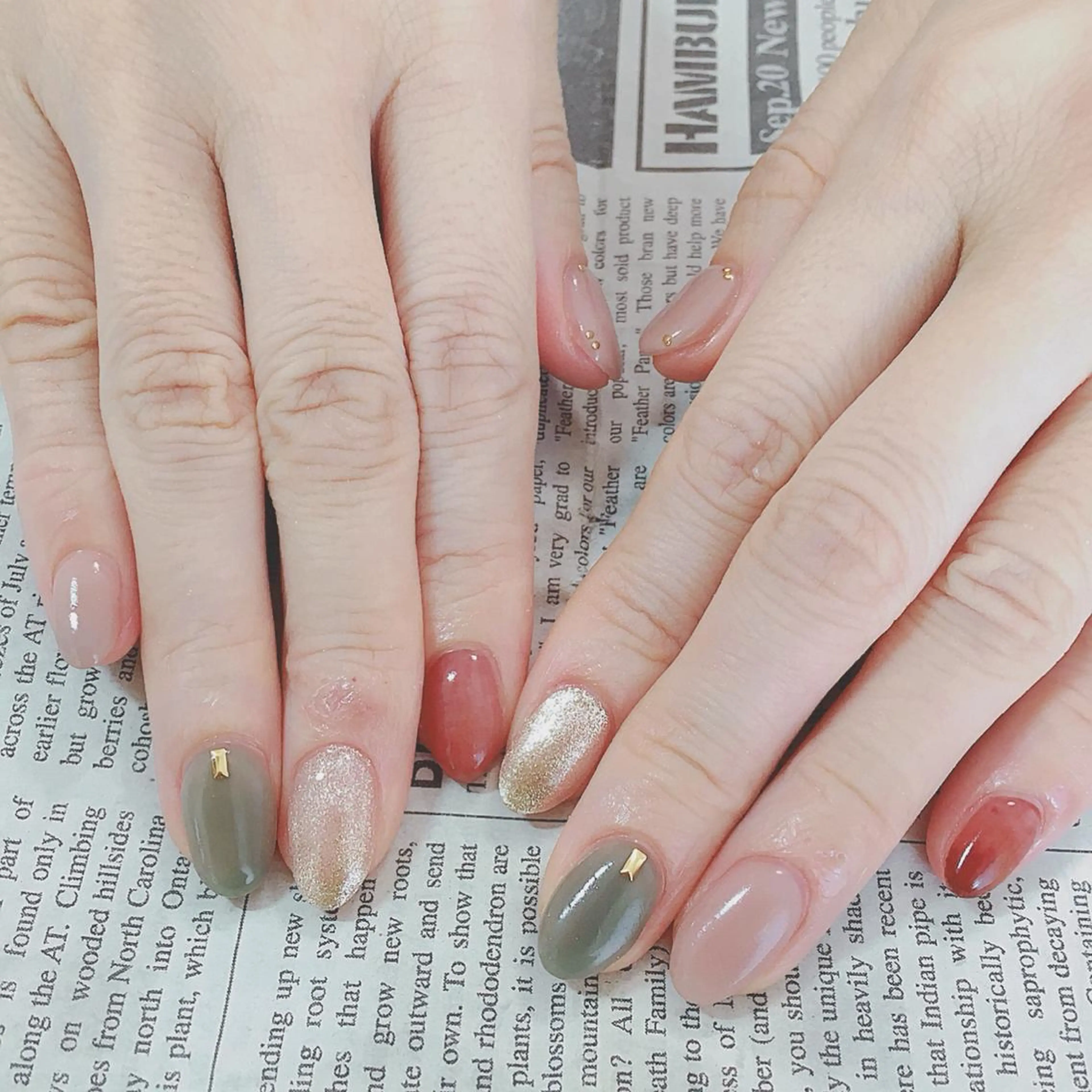 ネイル ハンドネイル ハンドケア 森山 舞のネイルデザイン