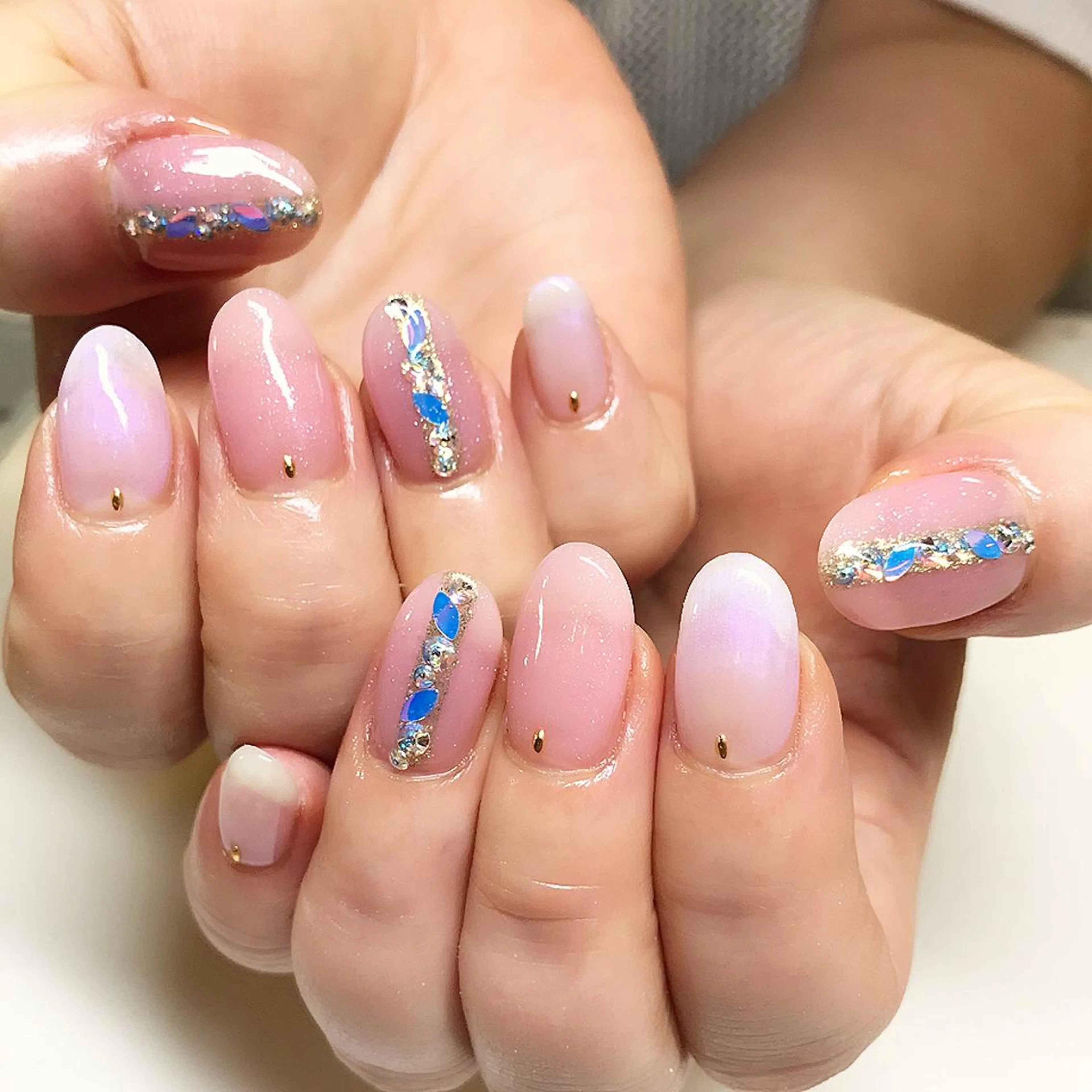 ネイル ジェルネイル ハンドネイル 吉澤 圭のネイルデザイン