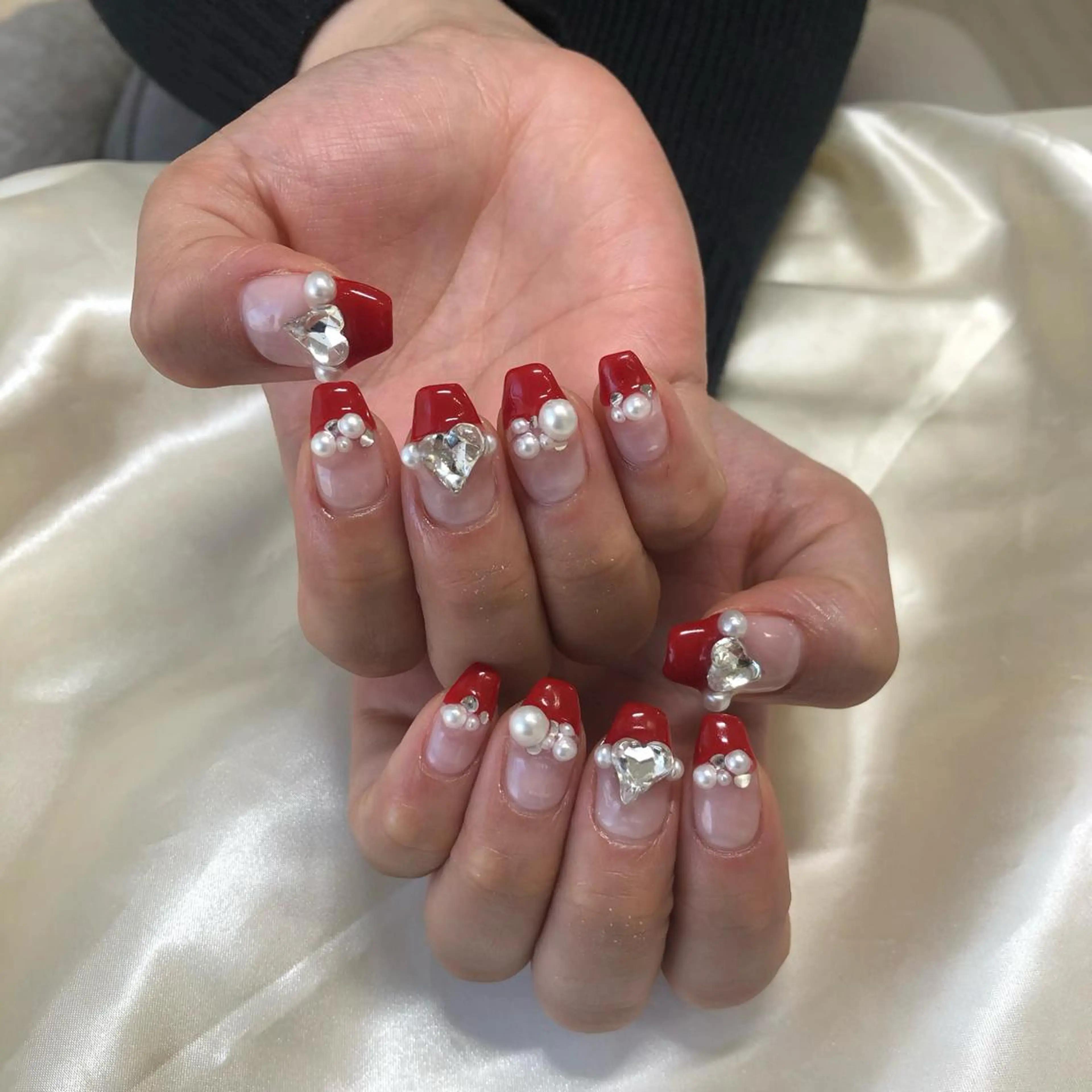 ネイル ハンドネイル ViViA momokaのネイルデザイン