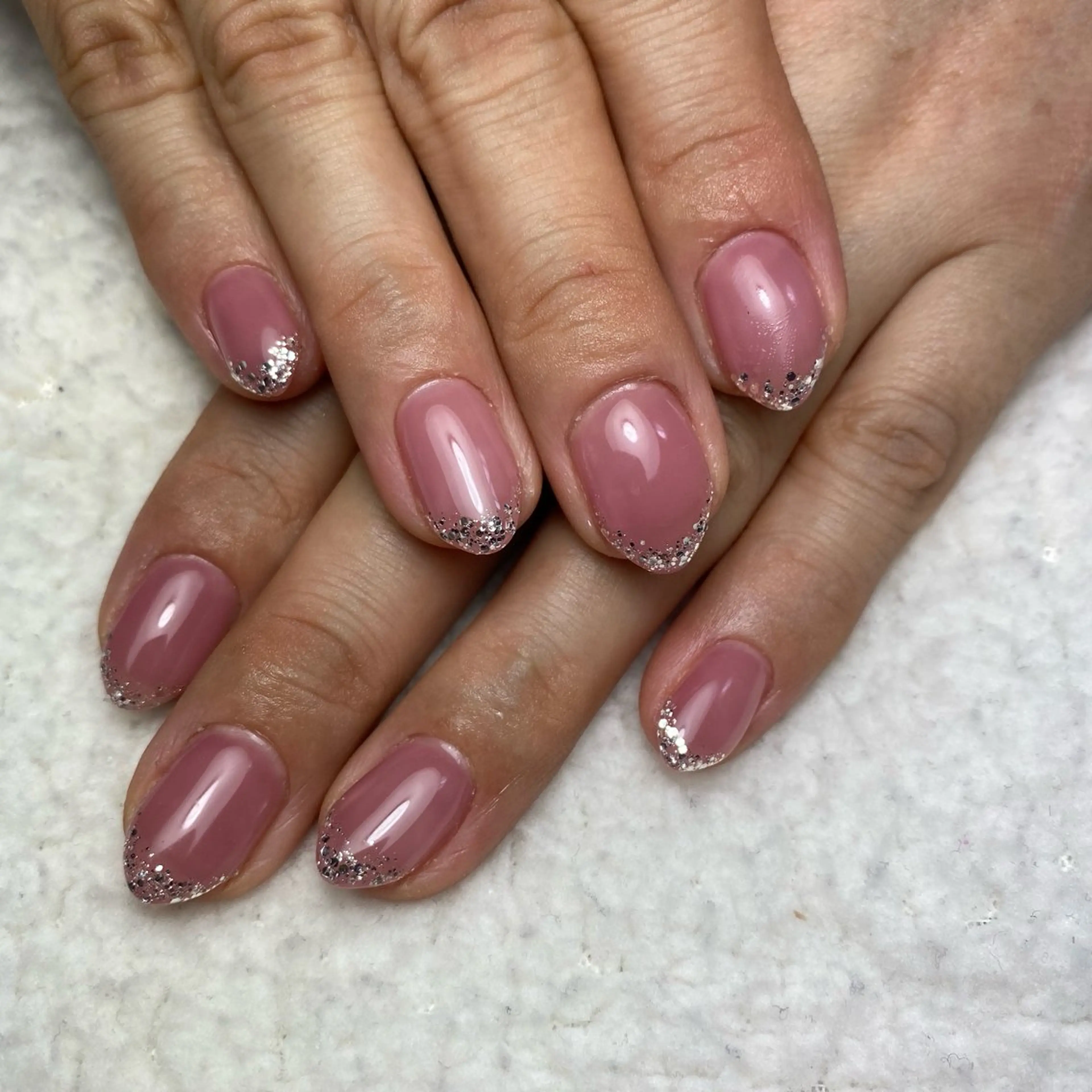 ネイル ジェルネイル ラメ(グリッター) ワンカラーネイル ハンドネイル COCO+所属・COCO +のエステ・リラクイメージ