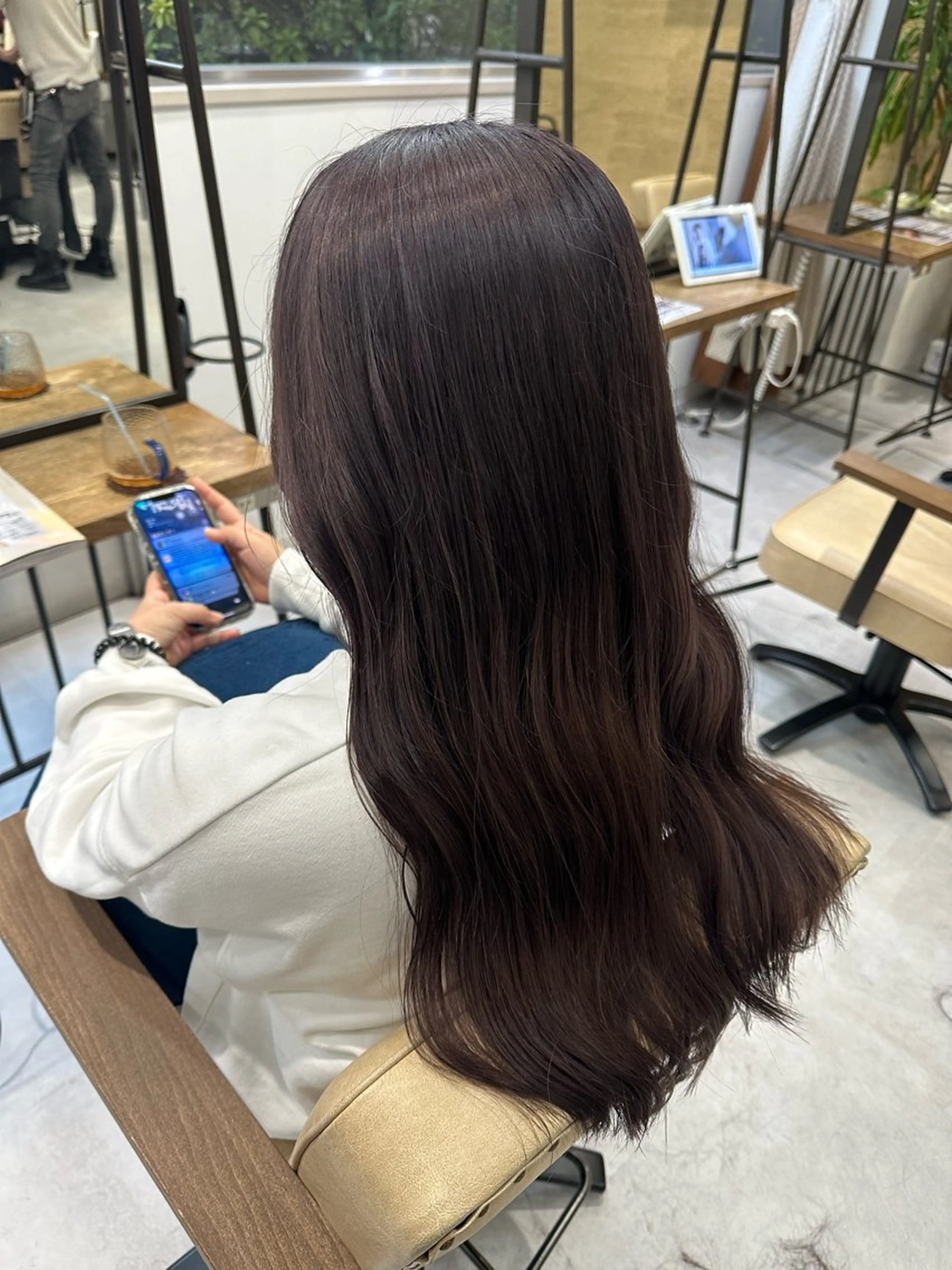 ロング カラー 髪質改善AUSTIN登戸所属・野村 一花 / 暖色 カラー / Wカラーのヘアスタイル