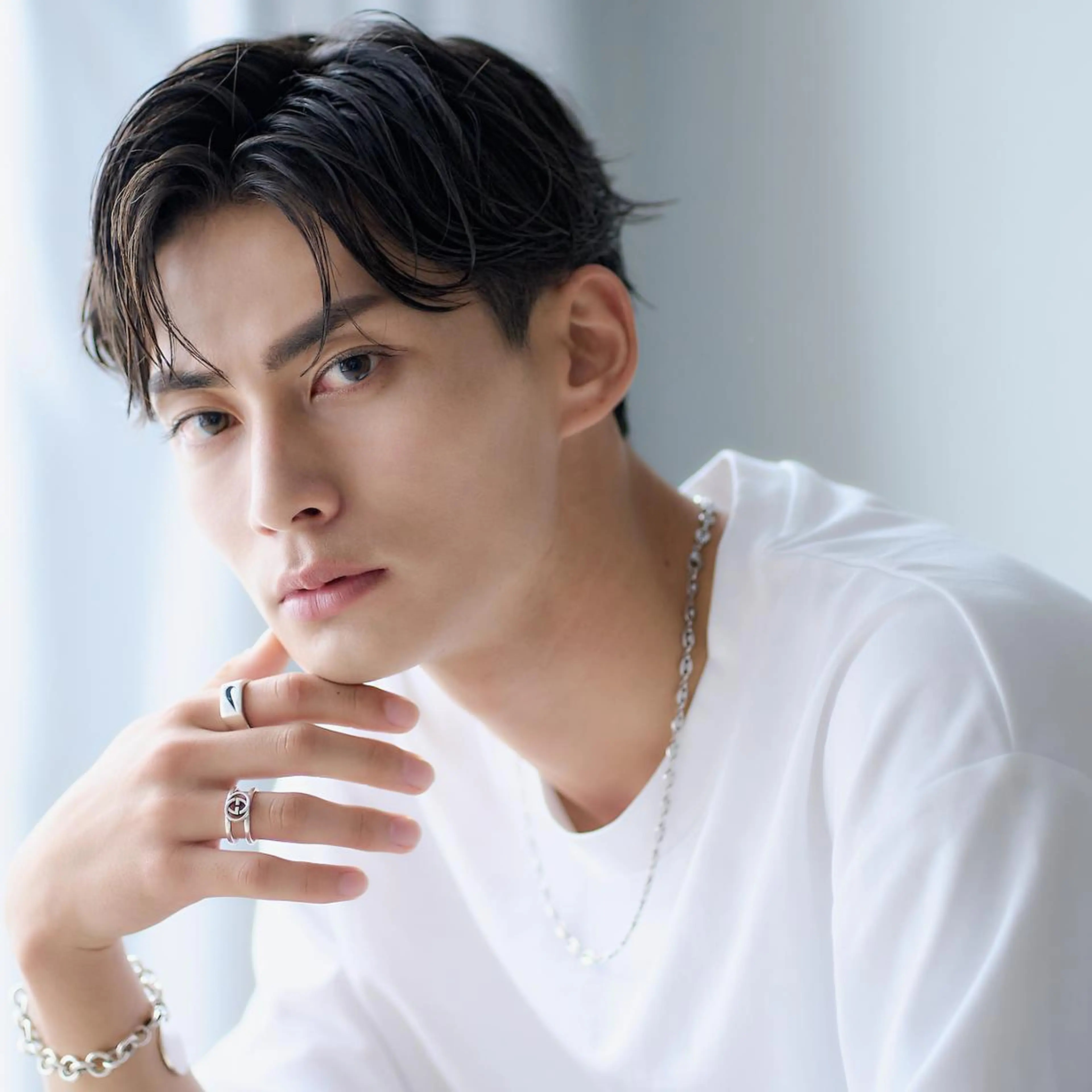 メンズ アイブロウ メンズ眉毛専門 みさ 指名料1000円の眉毛・アイブロウイメージ