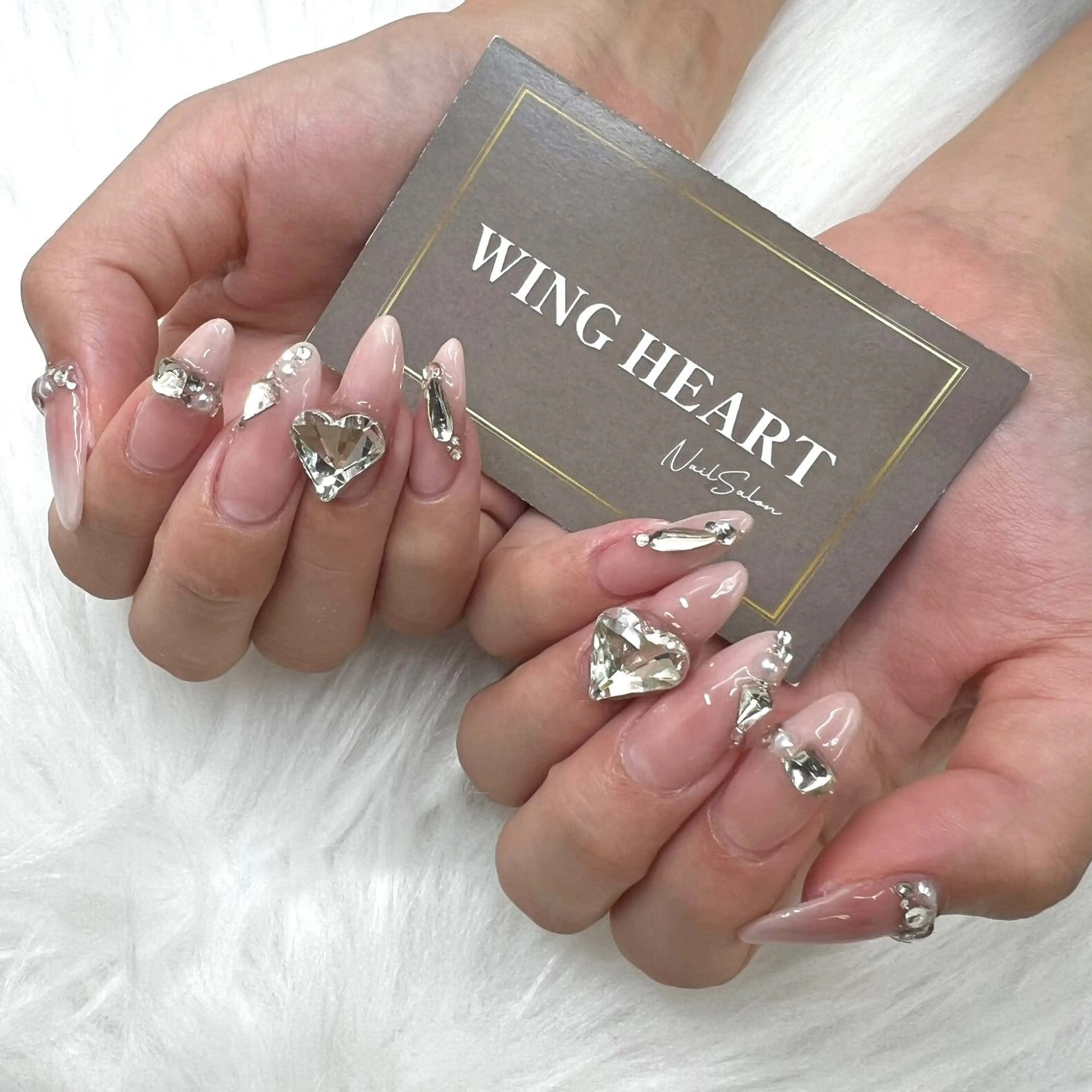 ネイル I. AYUMIのネイルデザイン