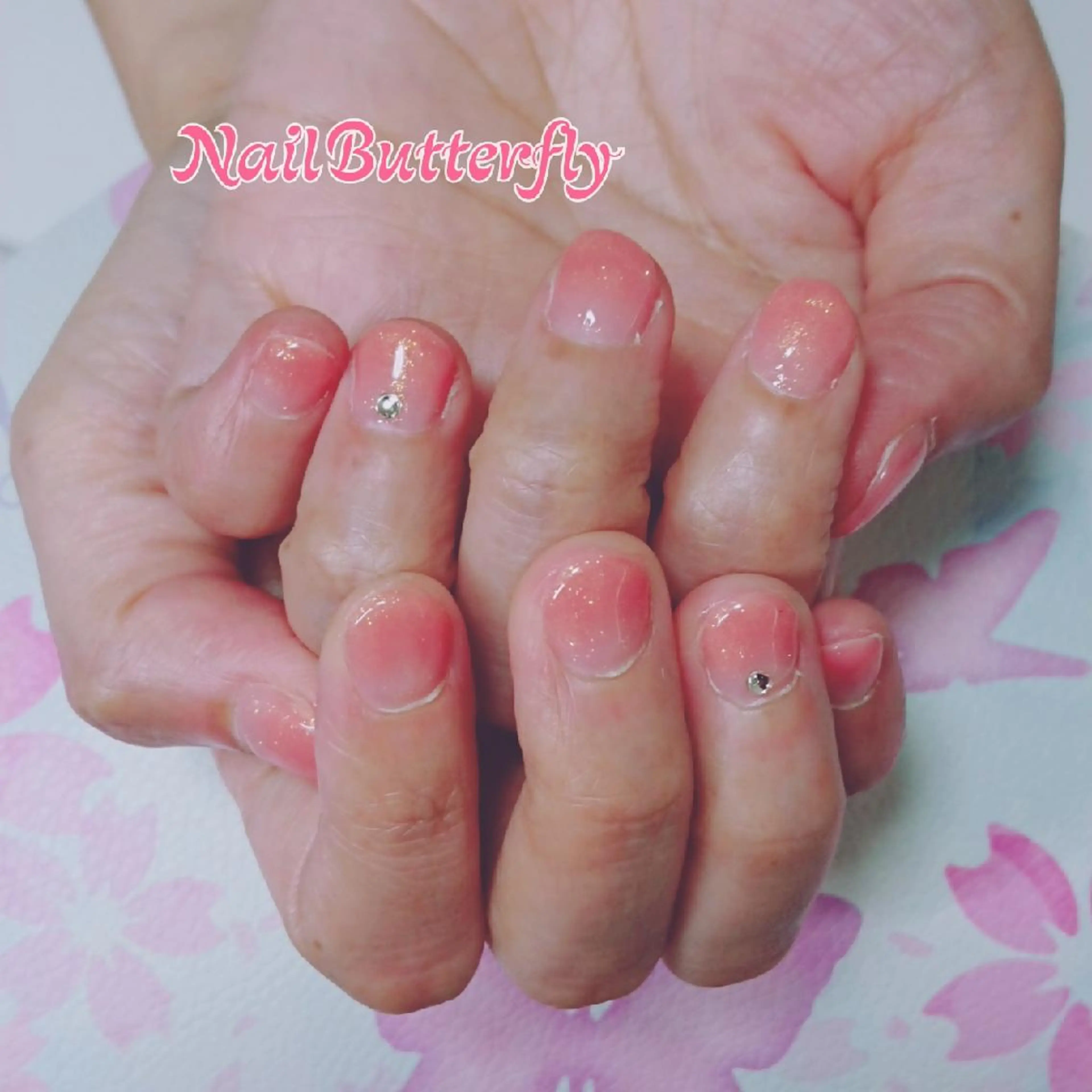 ネイル とねがわ かよこのネイルデザイン