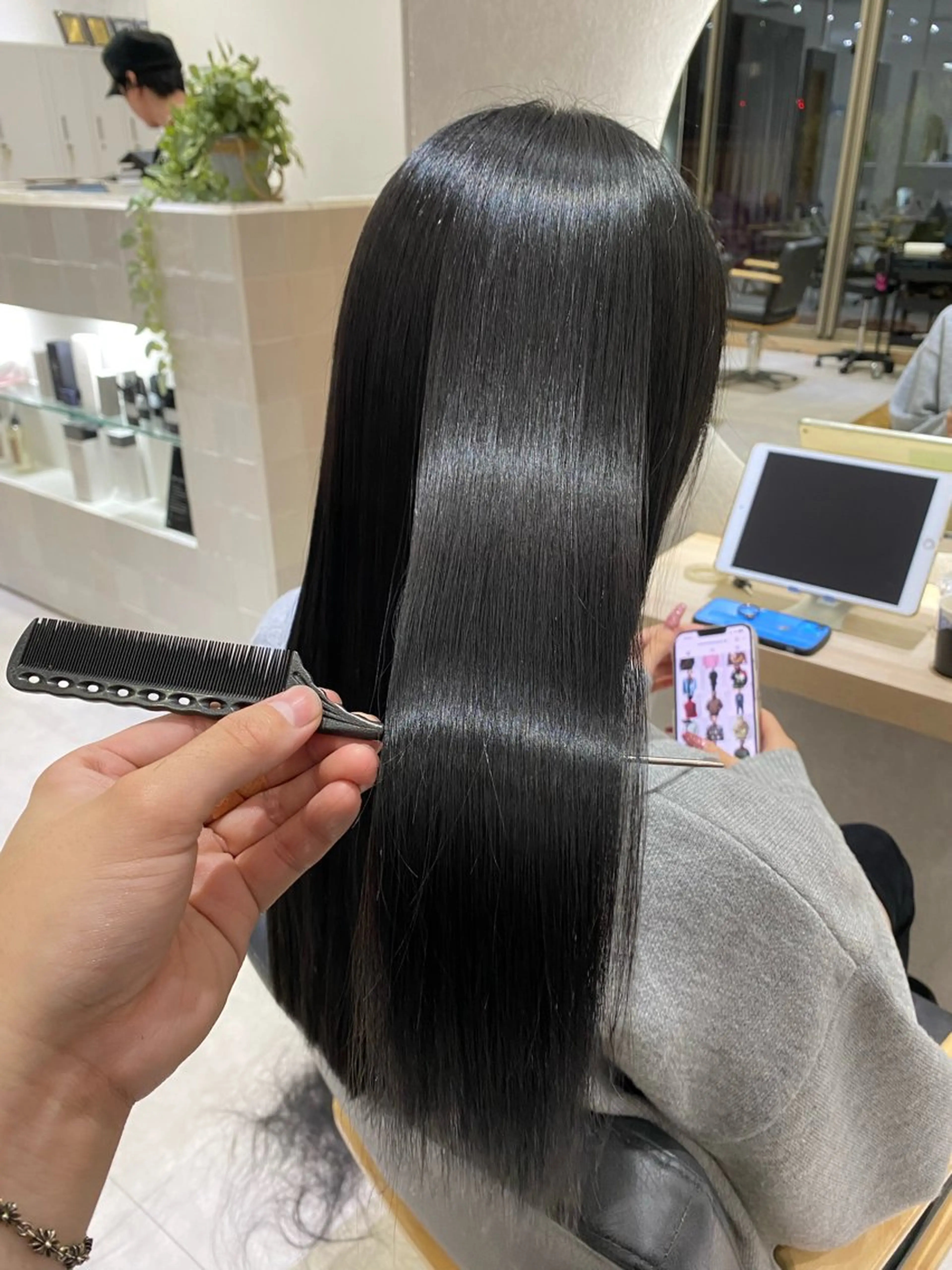 ロング トリートメント men'ssalon Zina天神所属・✨髪質改善/顔周りカ ット/縮毛矯正✨三隅のヘアスタイル