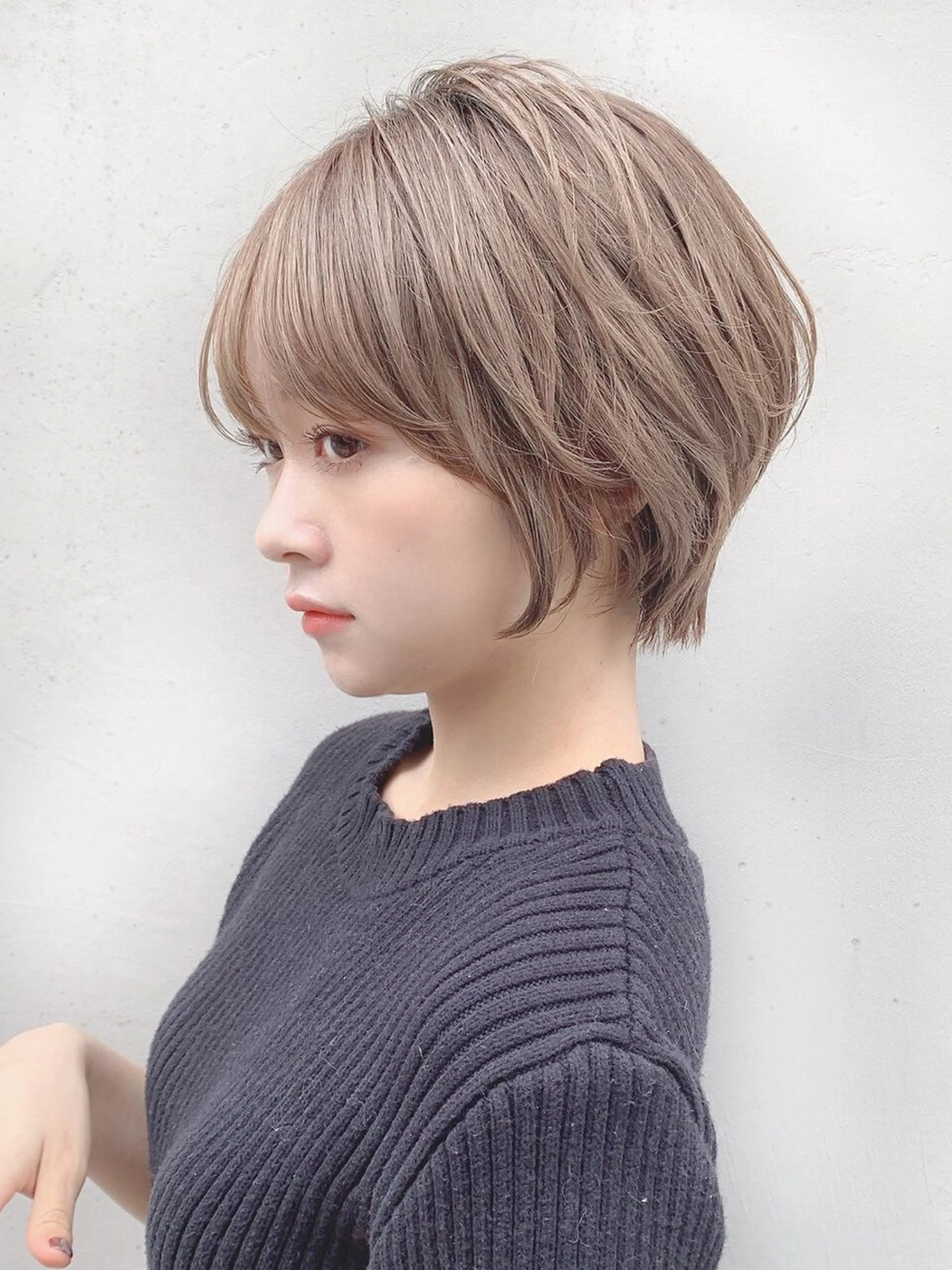 ショート カラー ショートボブ 丸みショート ボブ 似合わせカット ショートヘア カット ヘアカラー トリートメント ヘッドスパ ヘアセット ショートパーマ カットモデルのヘアスタイル