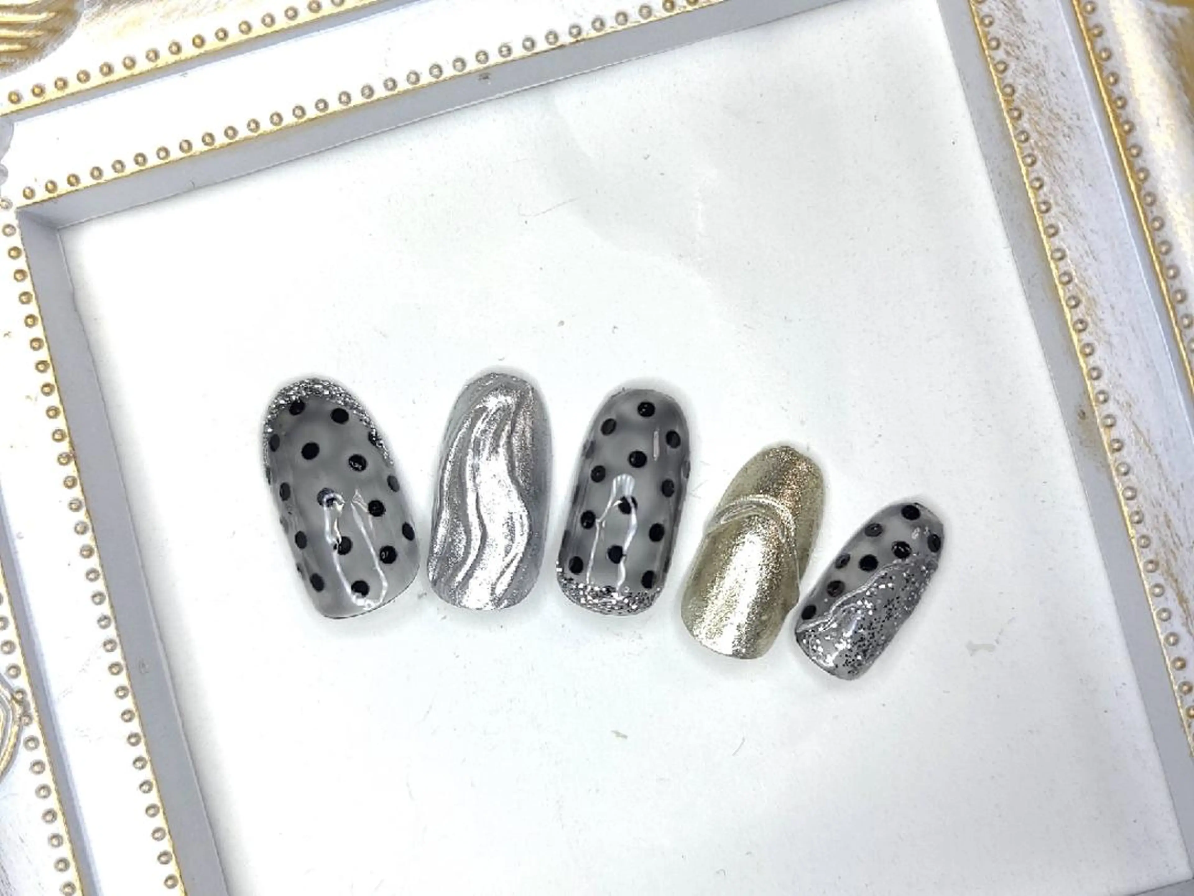 ネイル ドット Nail  Ai    のネイルデザイン